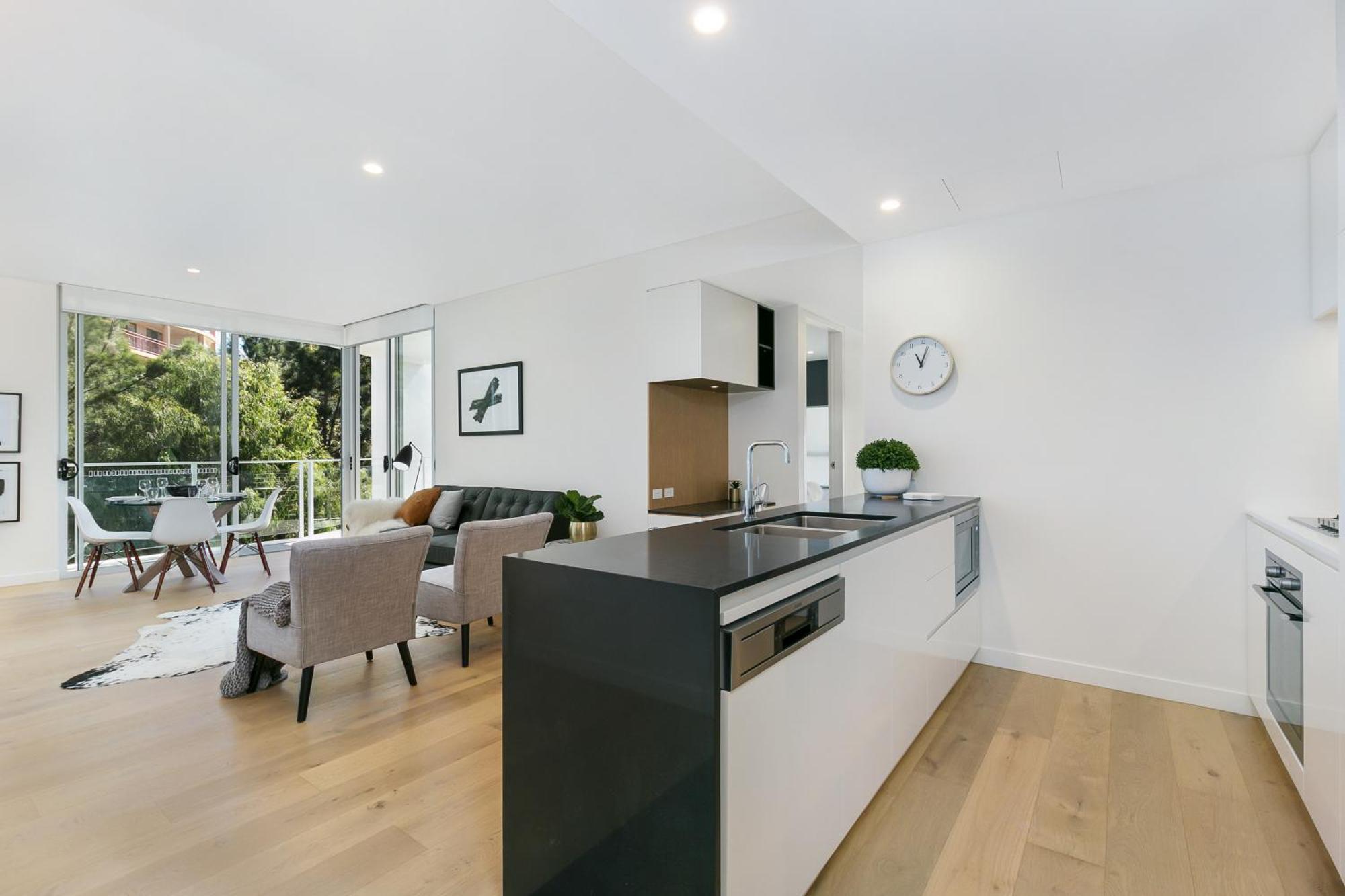 Ultra Modern 2 Bdrm In St Leonards Crows Nest - 803Nor * Sydney