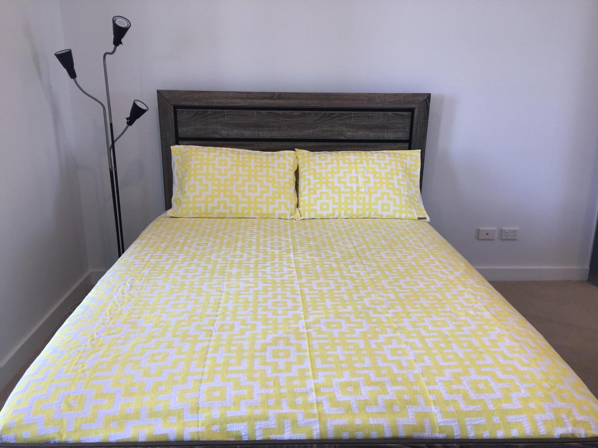 Apartment Panoramic Views In Luxurious Brand New *