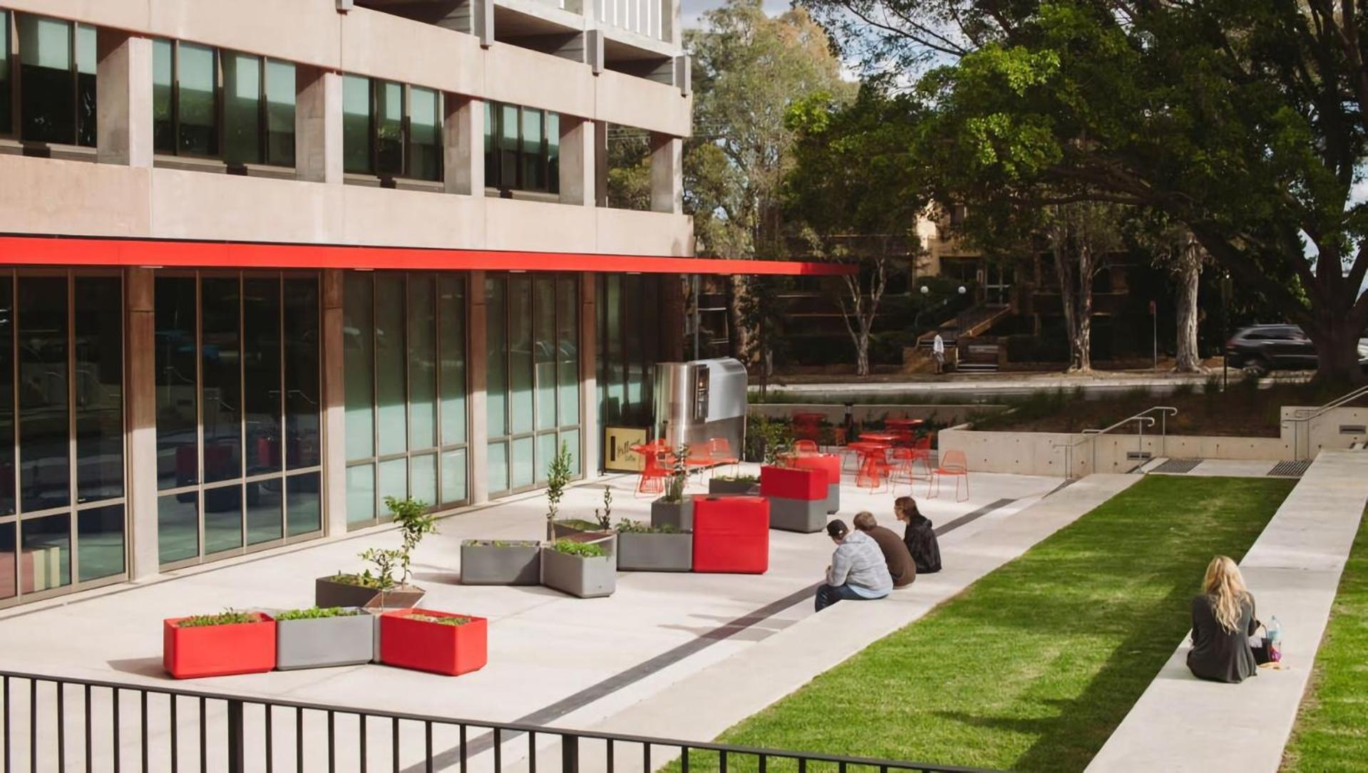 2bdr Brand New Moments From Rnsh St Leonards * Sydney