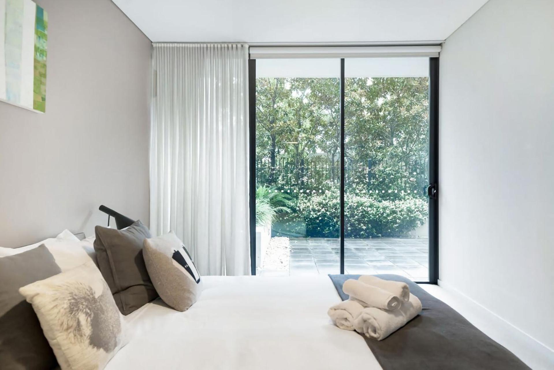 Leafy Inner Camperdown Apartment Sydney