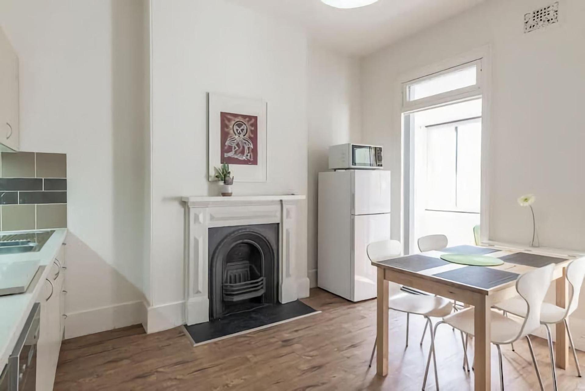 Historic Terrace From 1877 Kings Cross *