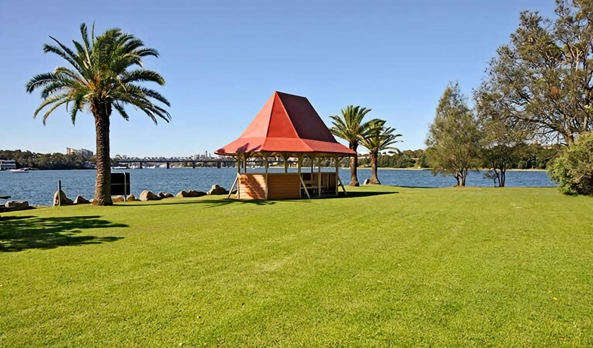 Henley Haven Private Bbq Terrace Holiday home Sydney