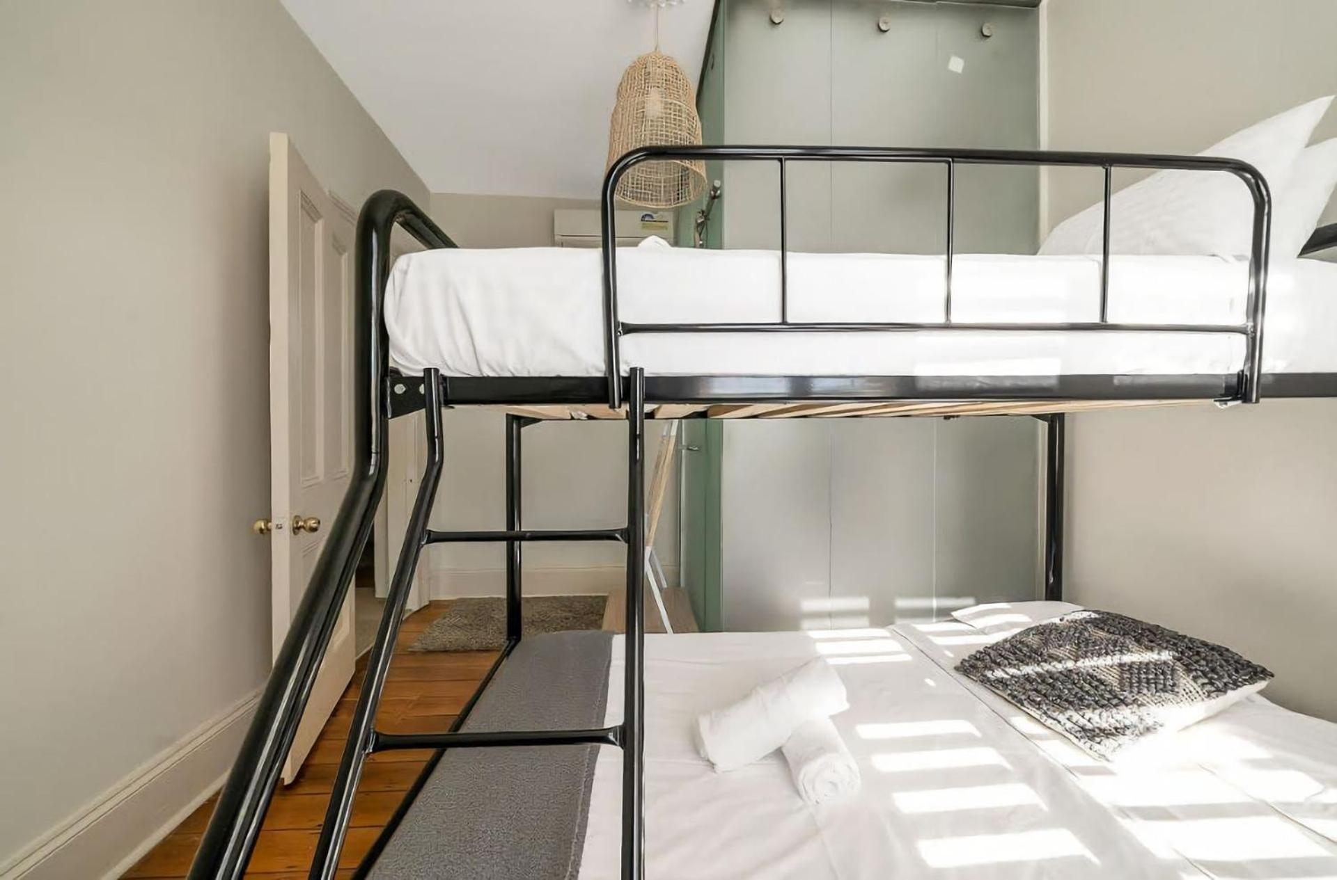 Multi Level Surry Hills With Terrace Sidney