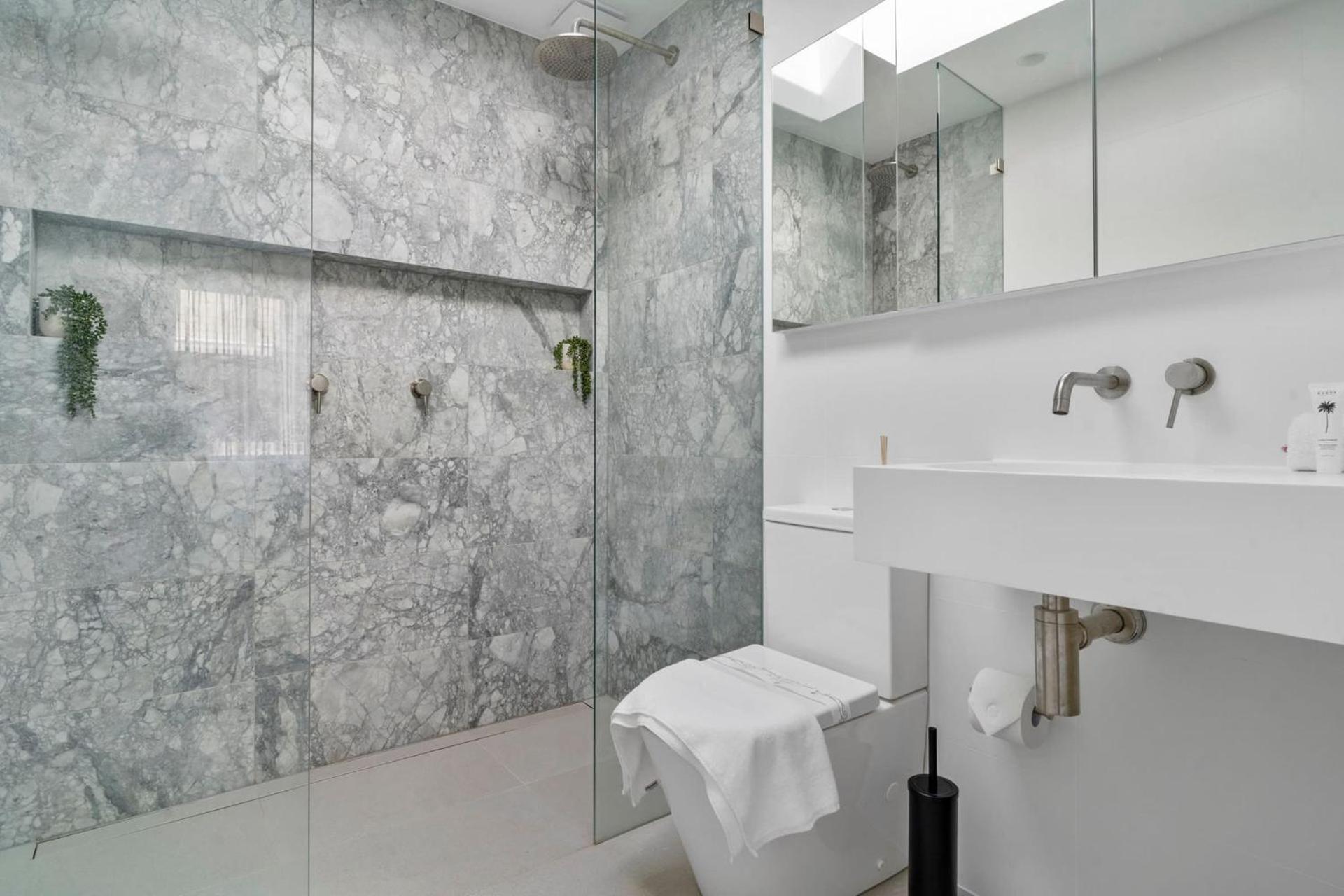 Tranquil Haven In Balmain * Sidney
