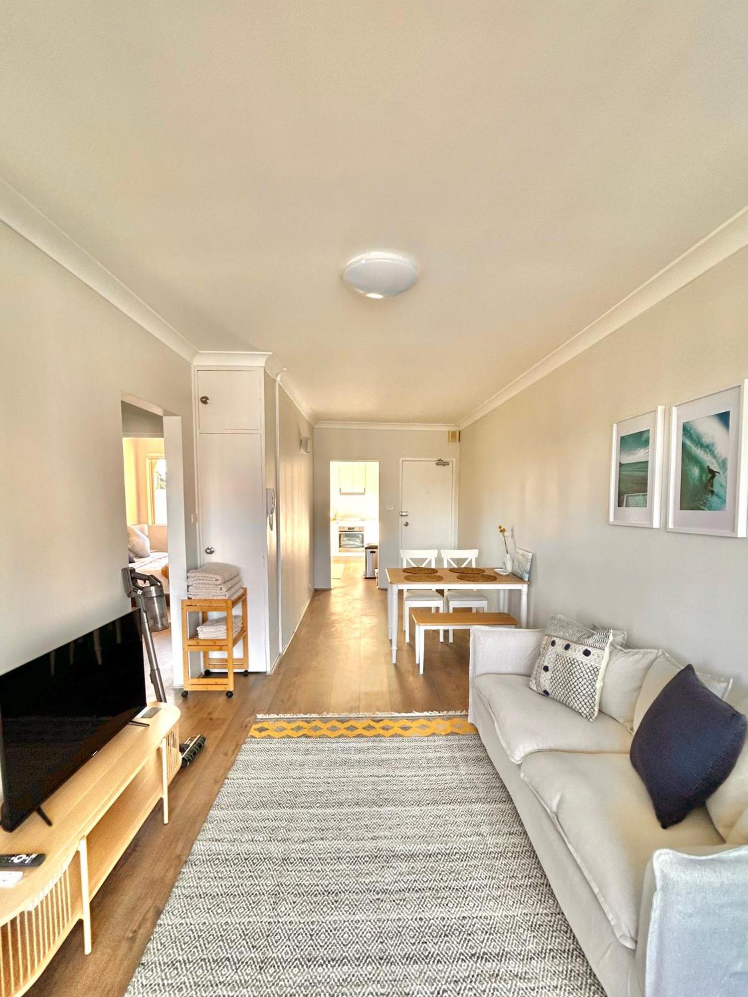 Apartment Entire Unit At Bondi Beach-staybay Sydney