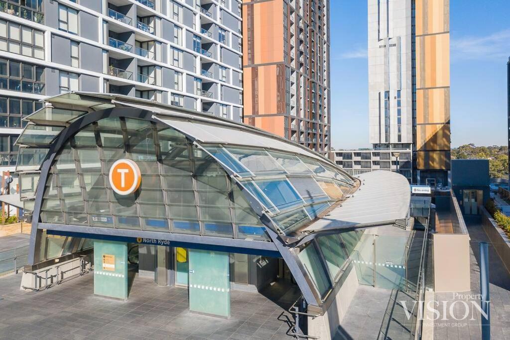 Modern 2 Bedroom Next To North Ryde Metro *