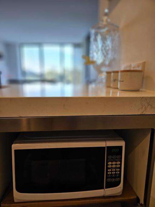 Apartamento Lakeview Luxury 3bedrooms Wolli Creek Close To Airport Cbd Sidney