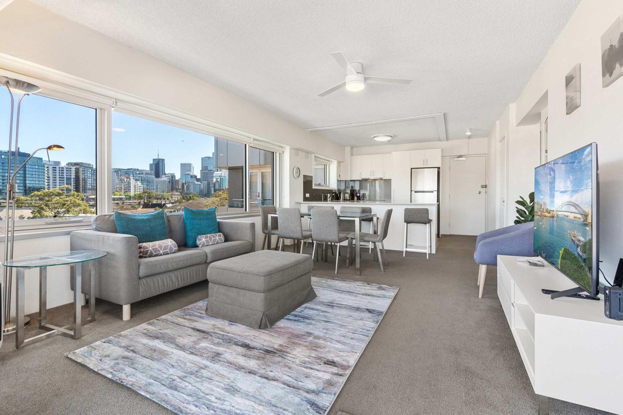 Apartment Dream Views Of Cbd Sydney