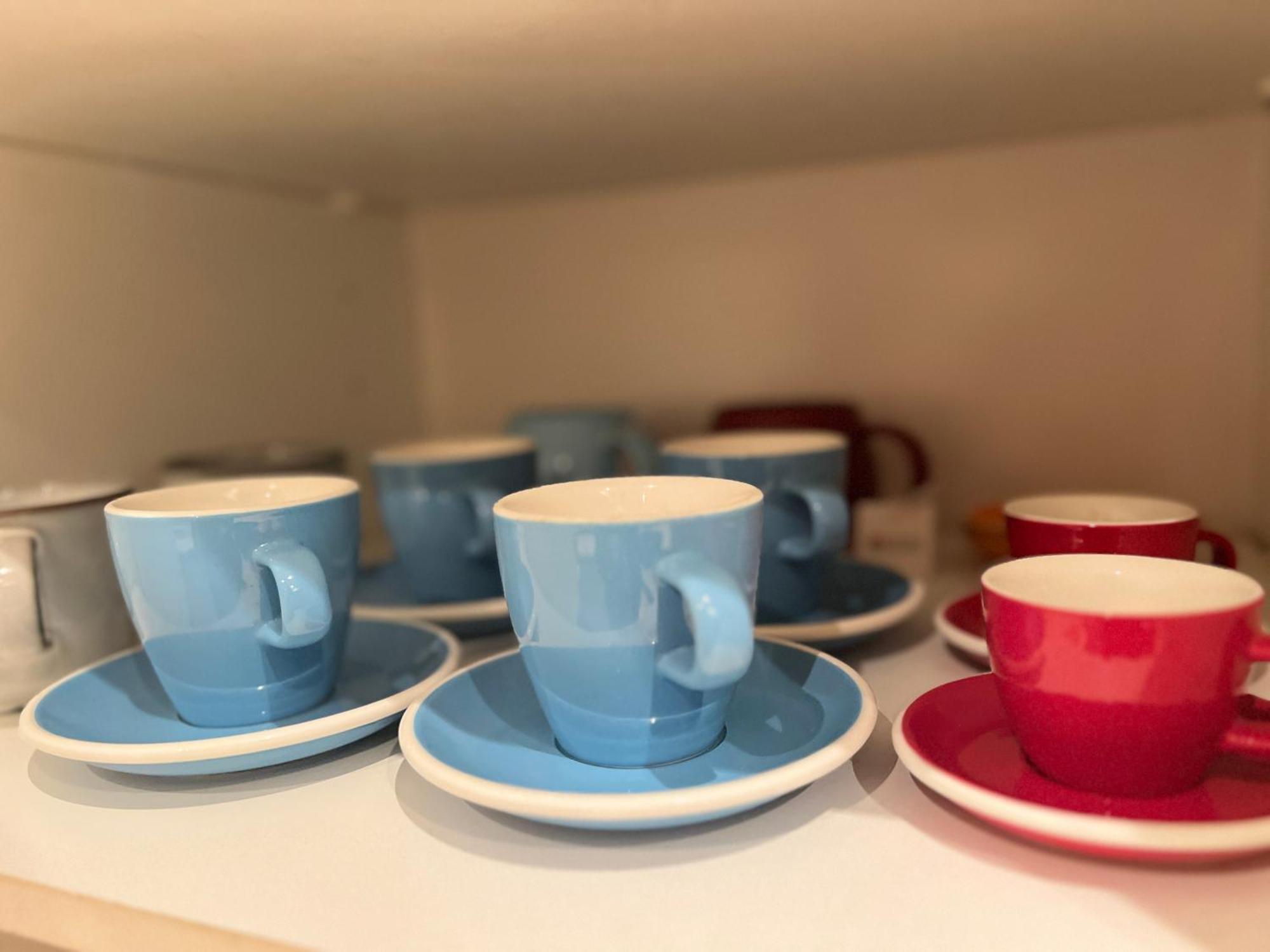Cammeray Above A Trendy Cafe, 2 Free Cupsday *