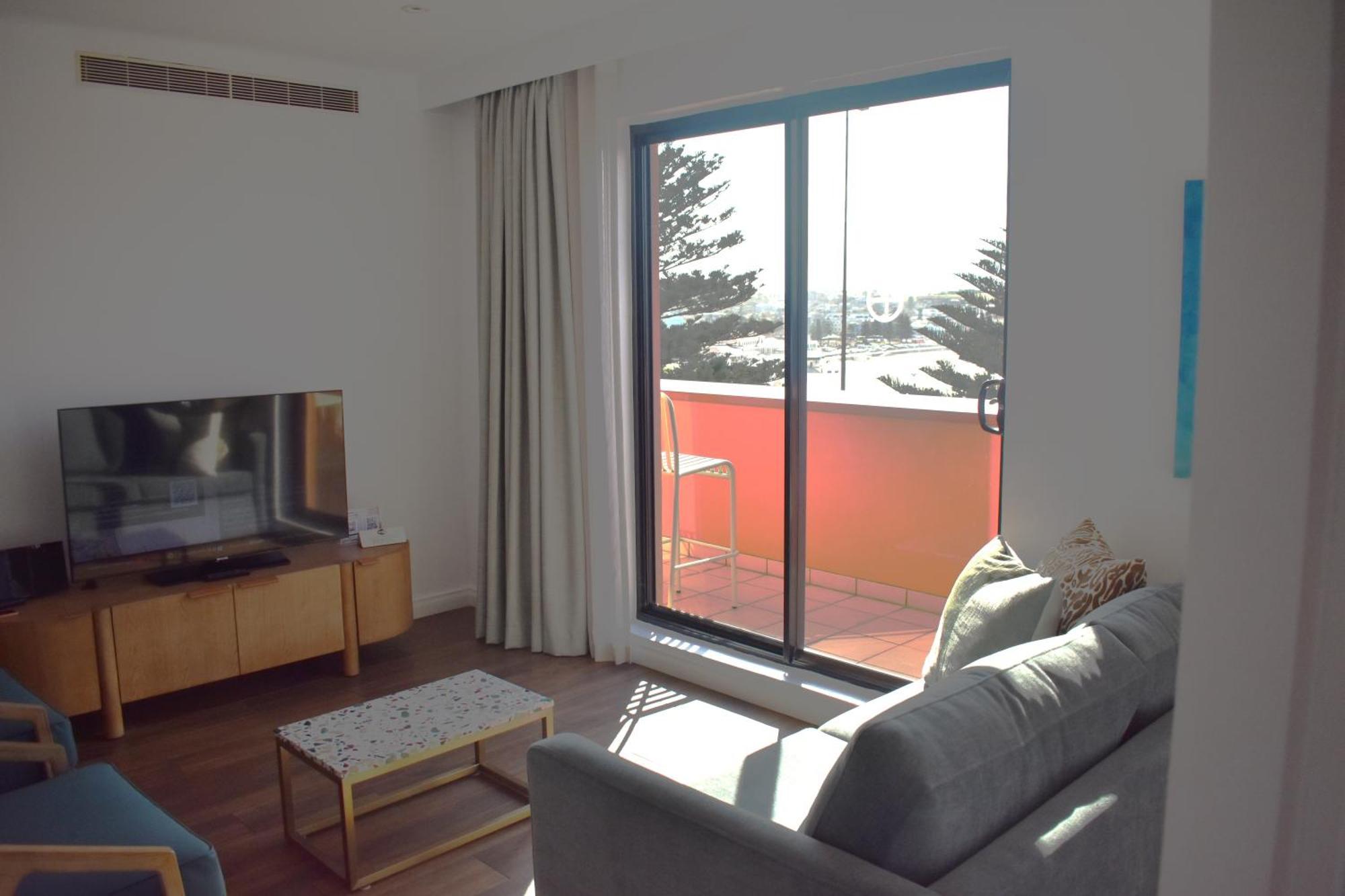 Aparthotel Bondi 38 Serviced 4*