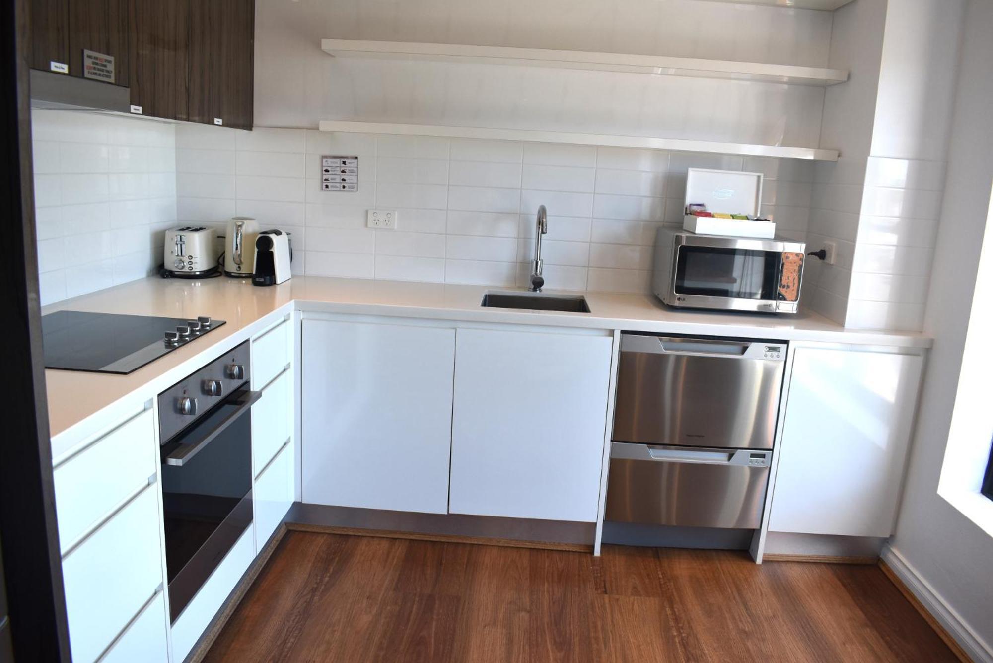 Bondi 38 Serviced Sydney
