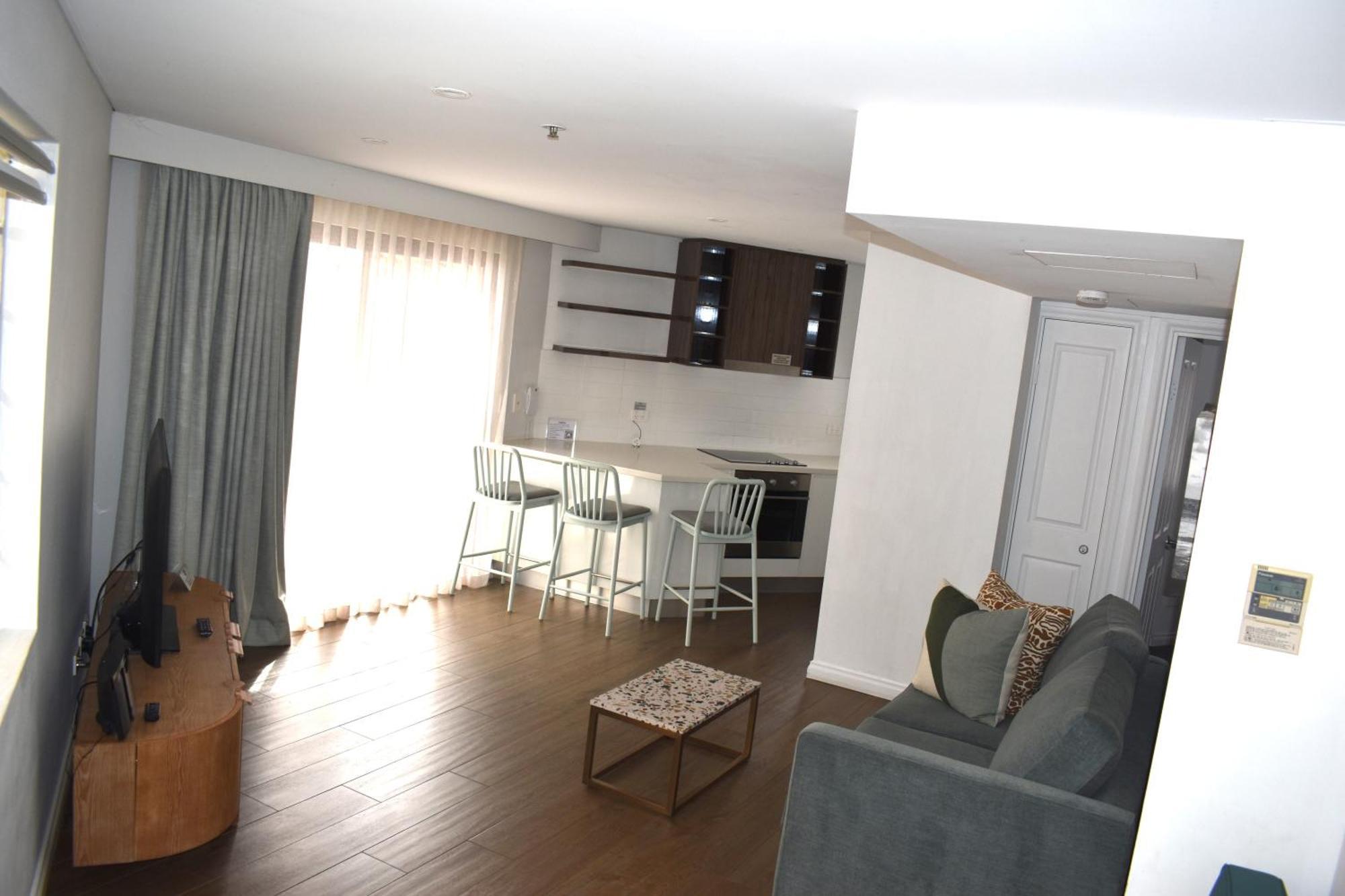 Aparthotel Bondi 38 Serviced 4*