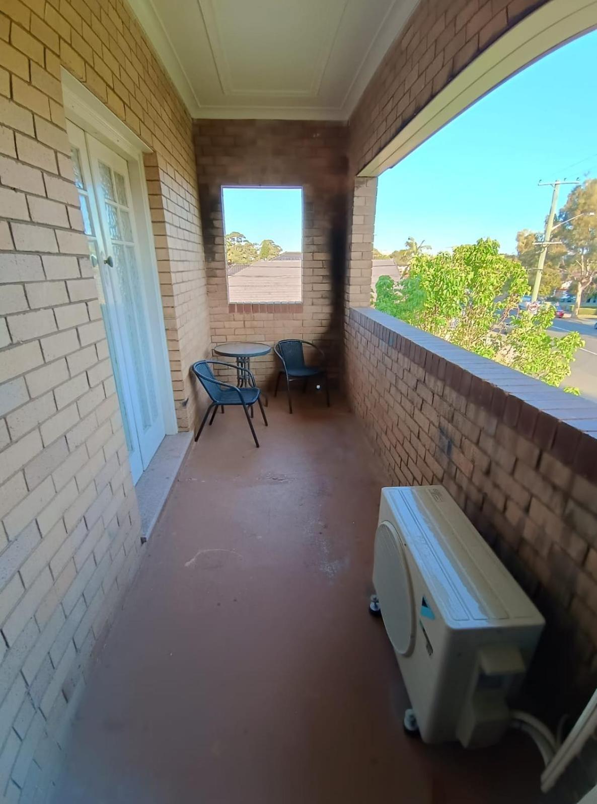 Rockdale - 2 Bedroom Pet Friendly Budget Near Rockdale Station And Brighton Le Sands Apartment *