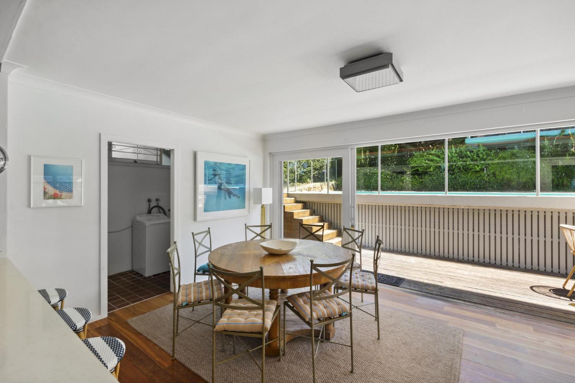 Poolside - Close To Taronga Zoo & Luna Park Holiday home