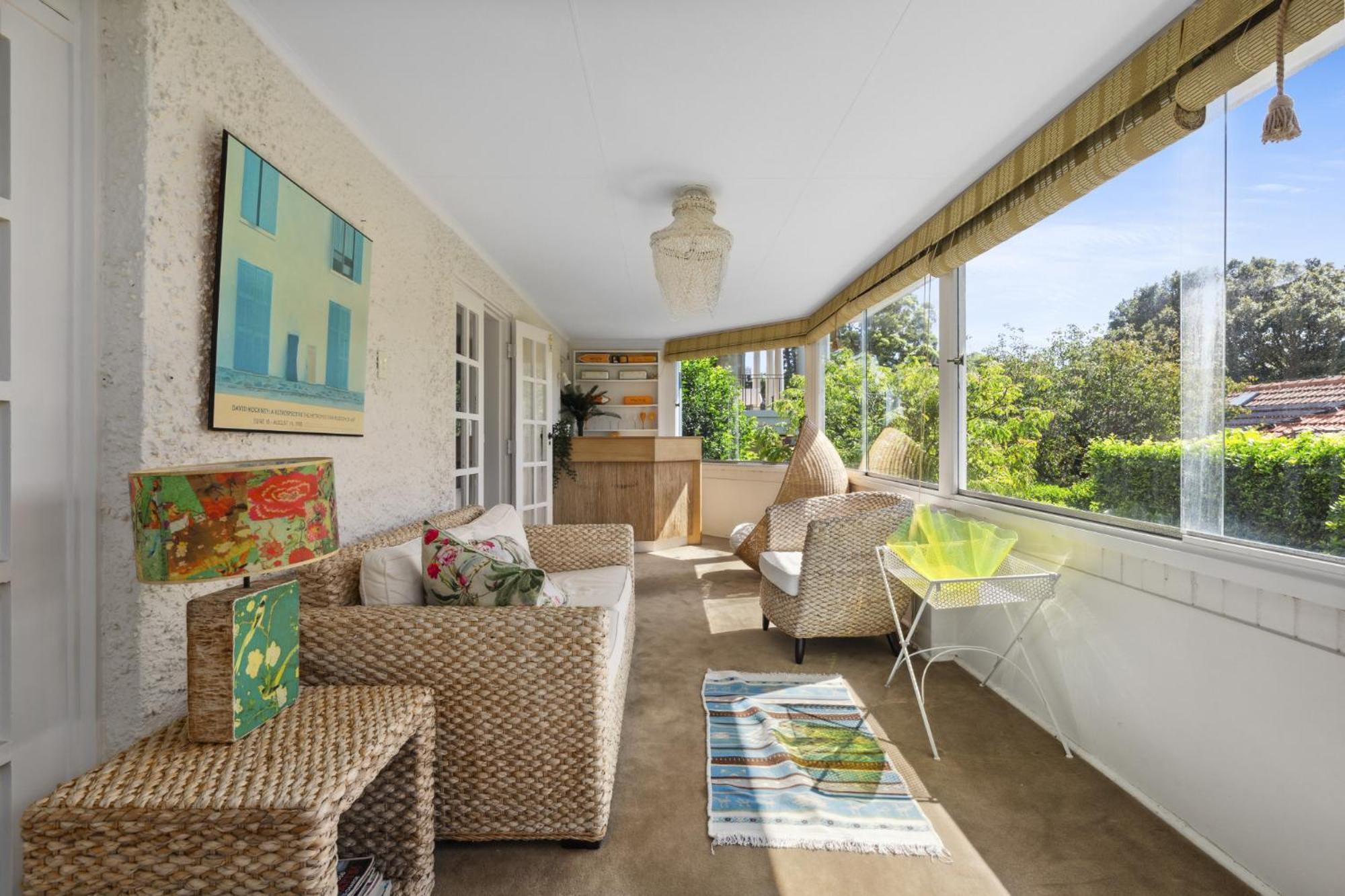 Holiday home Poolside - Close To Taronga Zoo & Luna Park Sydney