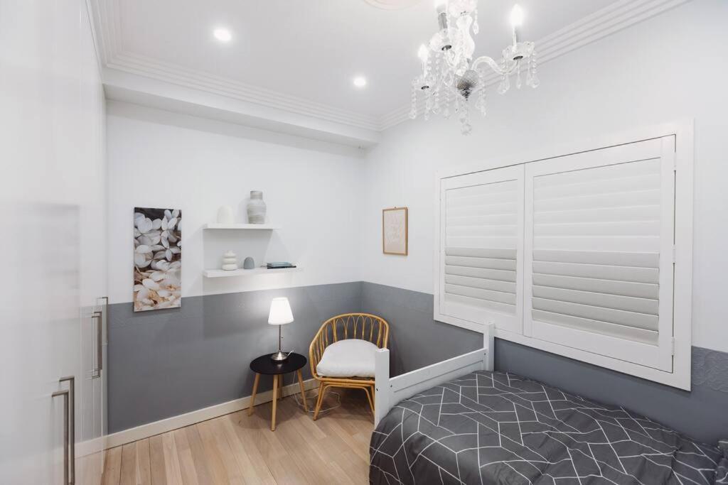 Coastal Elegance Villa Sydney