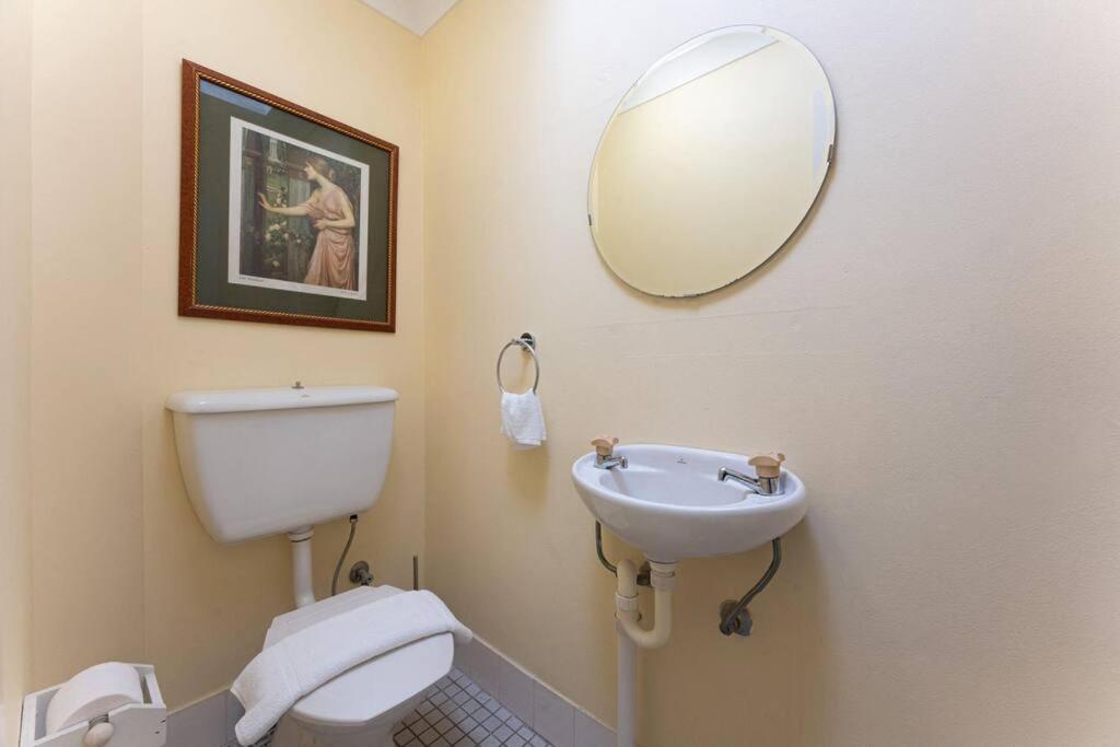 Holiday home Cozy 2br House In Neutral Bay, Cremorne *