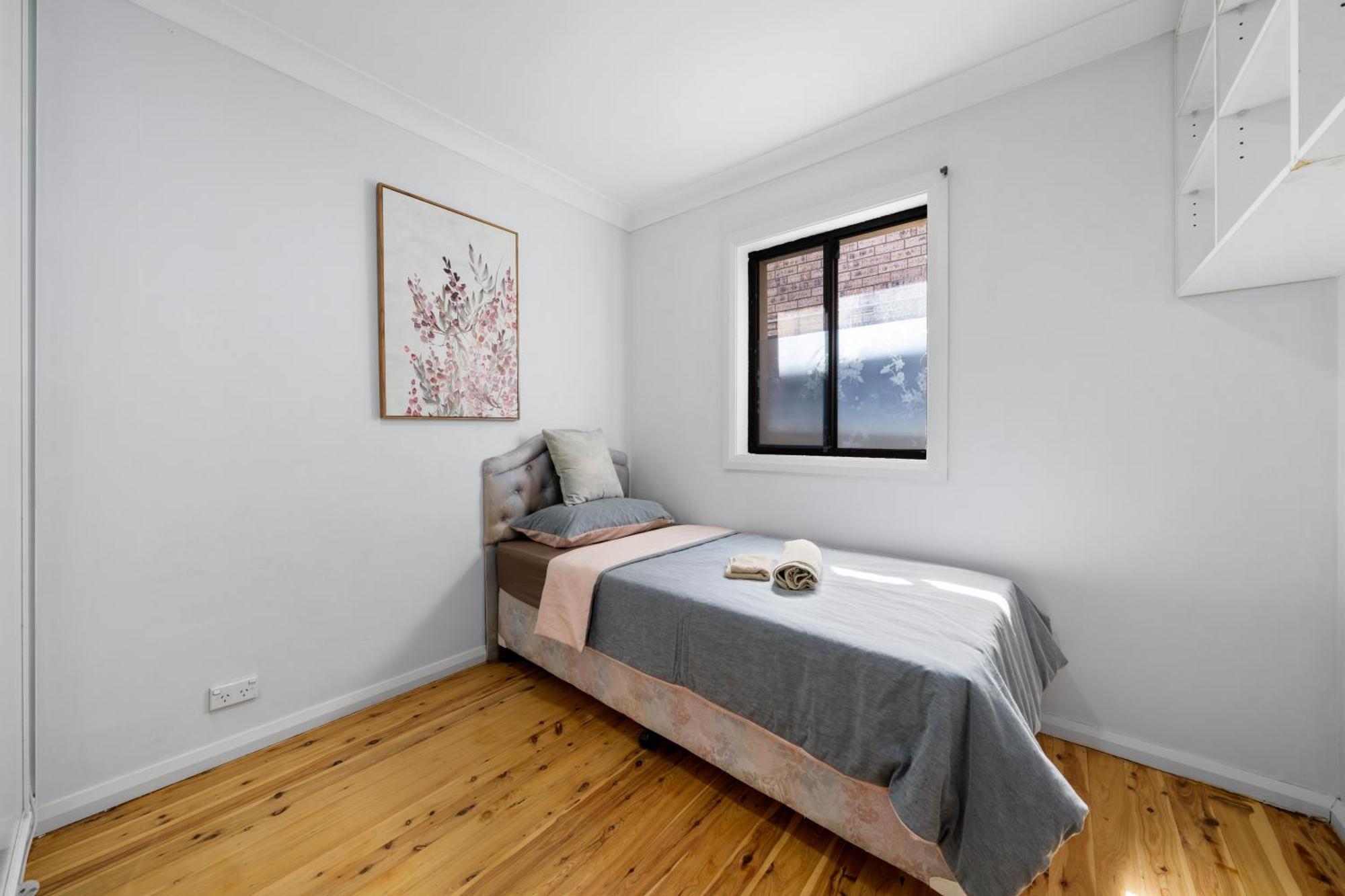 4 Bedroom Cozy House 20mins 15mins Airport Bahay bakasyunan Sydney