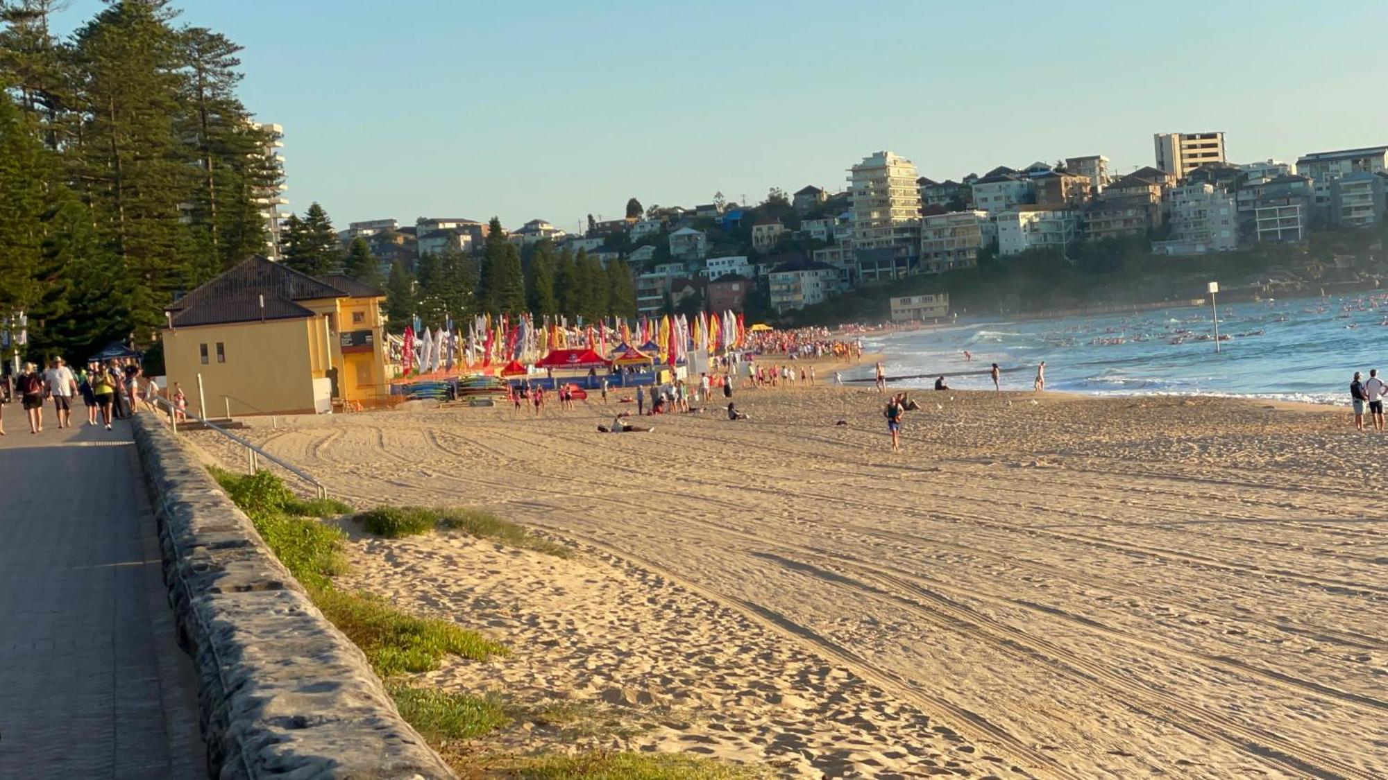 Manly Beachfront Apartment *