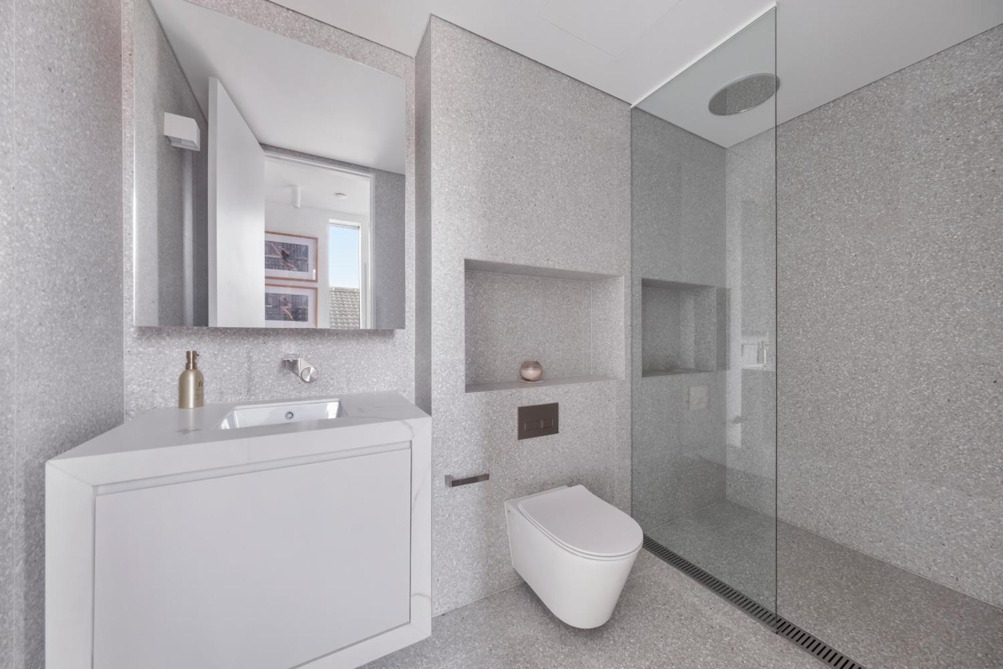 Oceanview Luxe Escape In Bondi With Parking