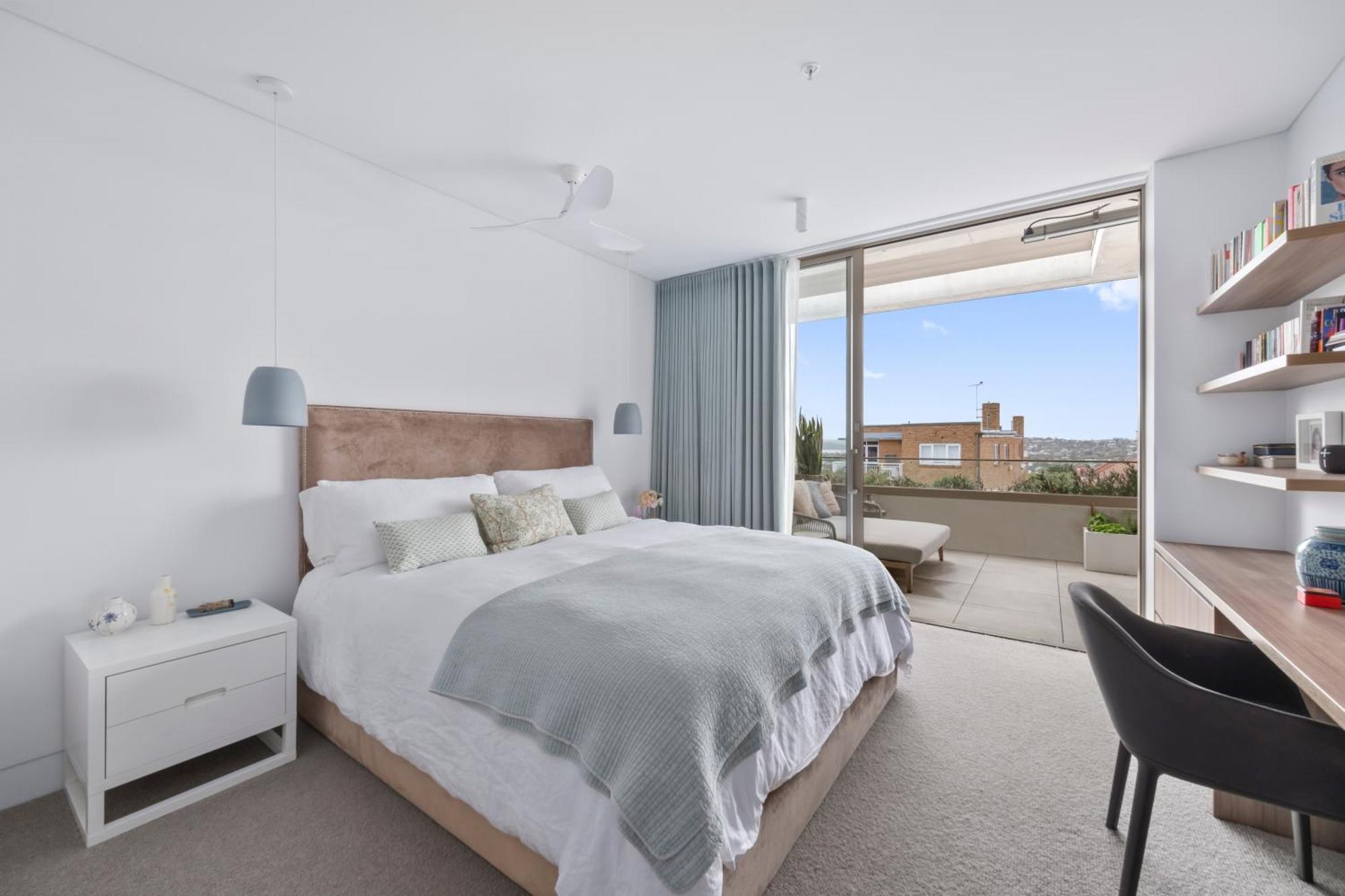 Oceanview Luxe Escape In Bondi With Parking Apartment