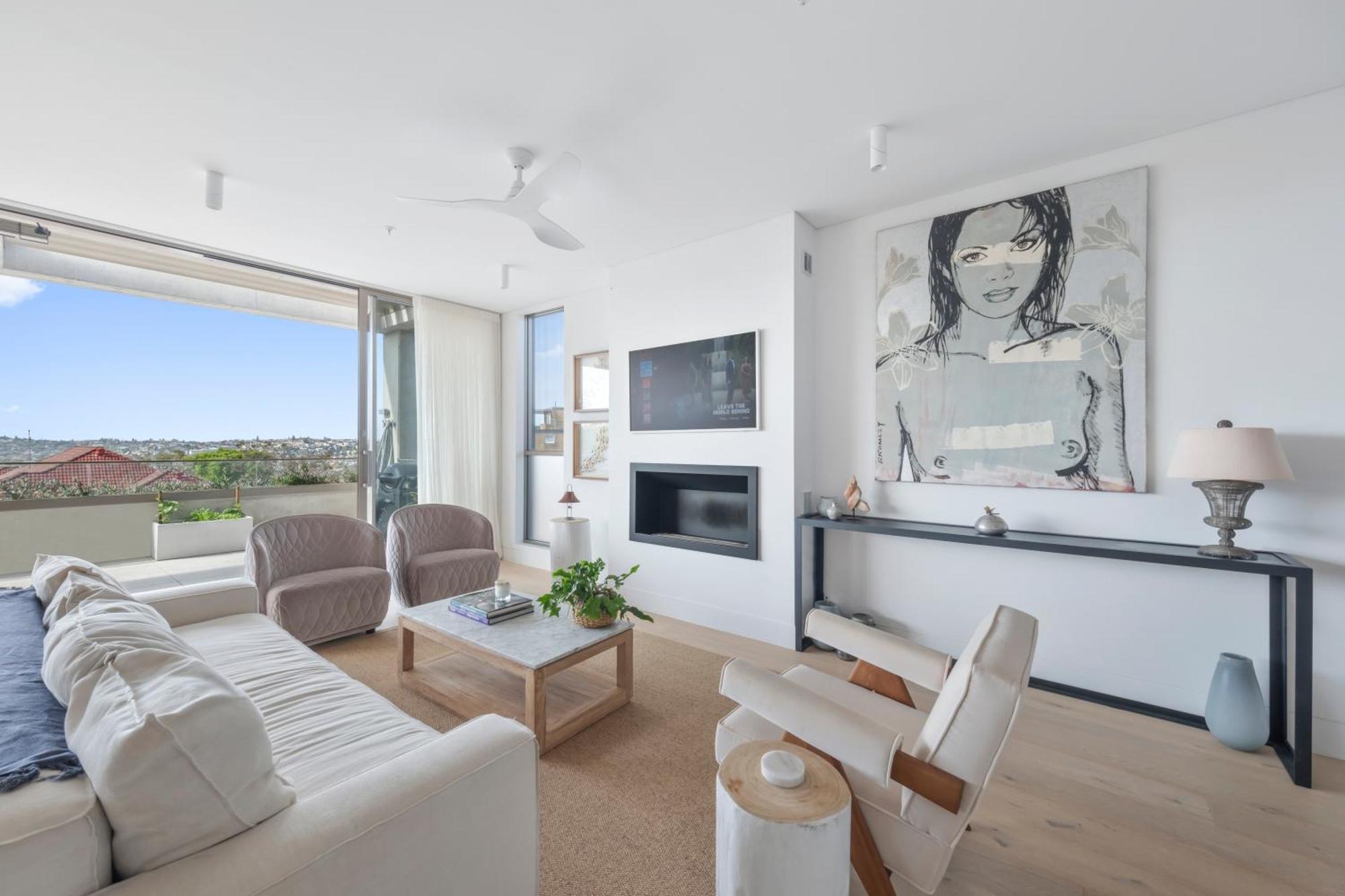 Oceanview Luxe Escape In Bondi With Parking Apartment *