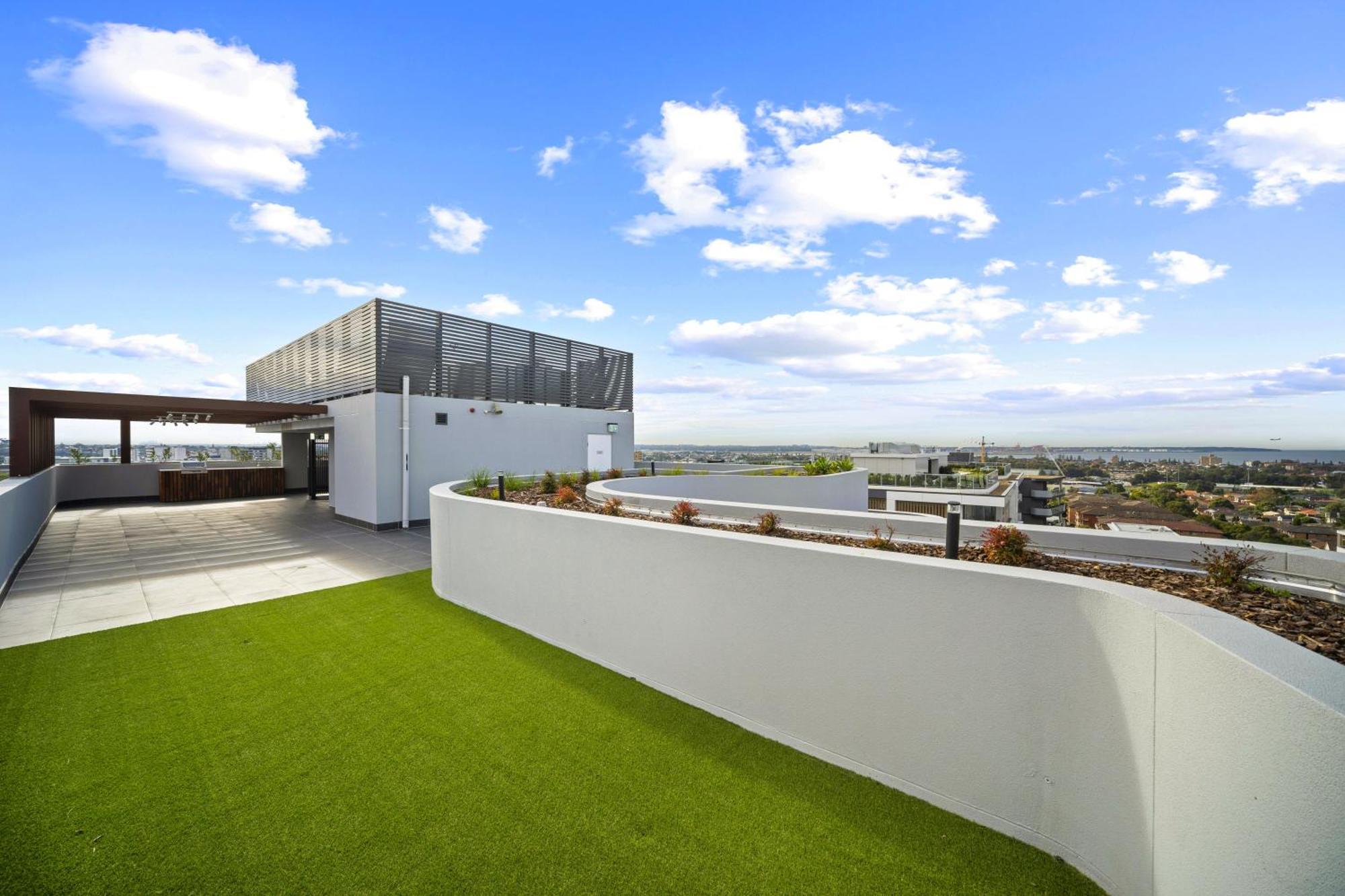 Modern Toy Style At Heart Kogarah Apartment