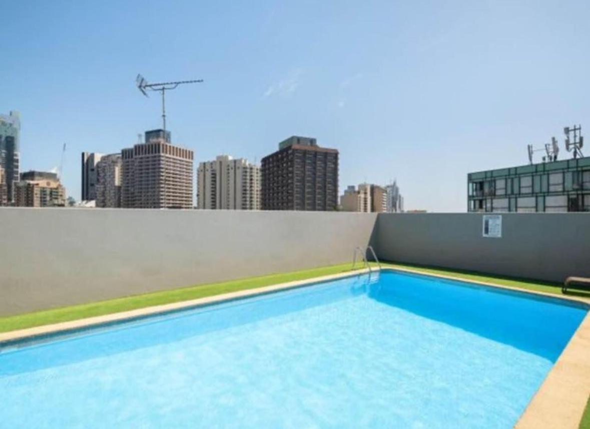 Renovated W Pool & Just Off Oxford St Apartment *