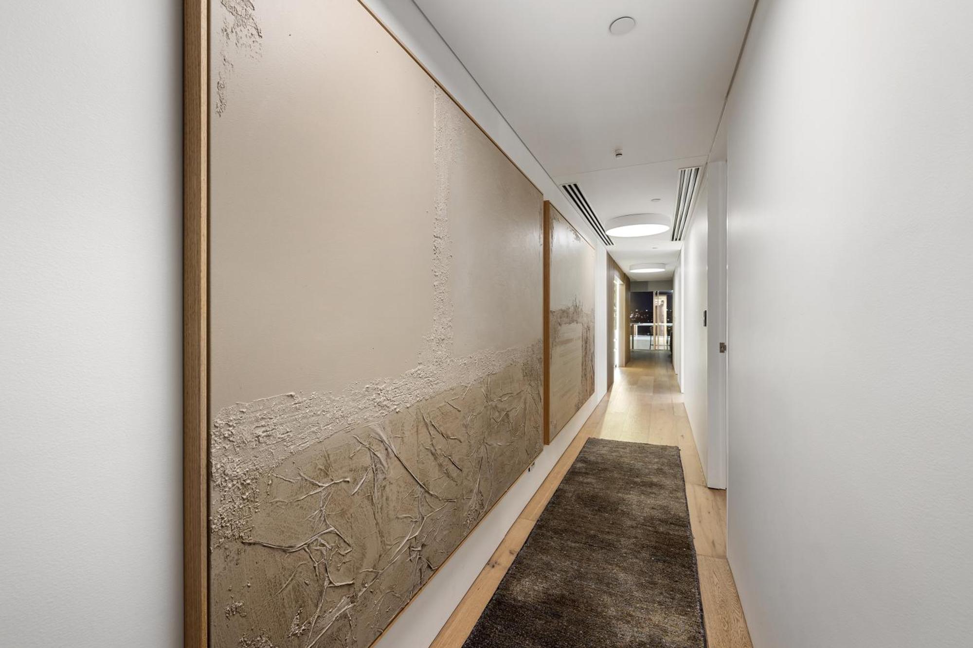 3 Bedroom Darling Harbour Apartment
