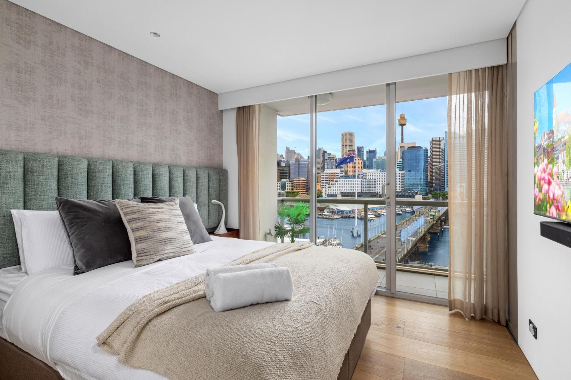 3 Bedroom Darling Harbour