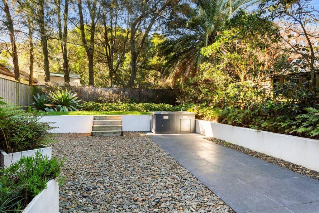 Modern & Quiet 1br With Private Garden In Bondi Close To The Apartment *