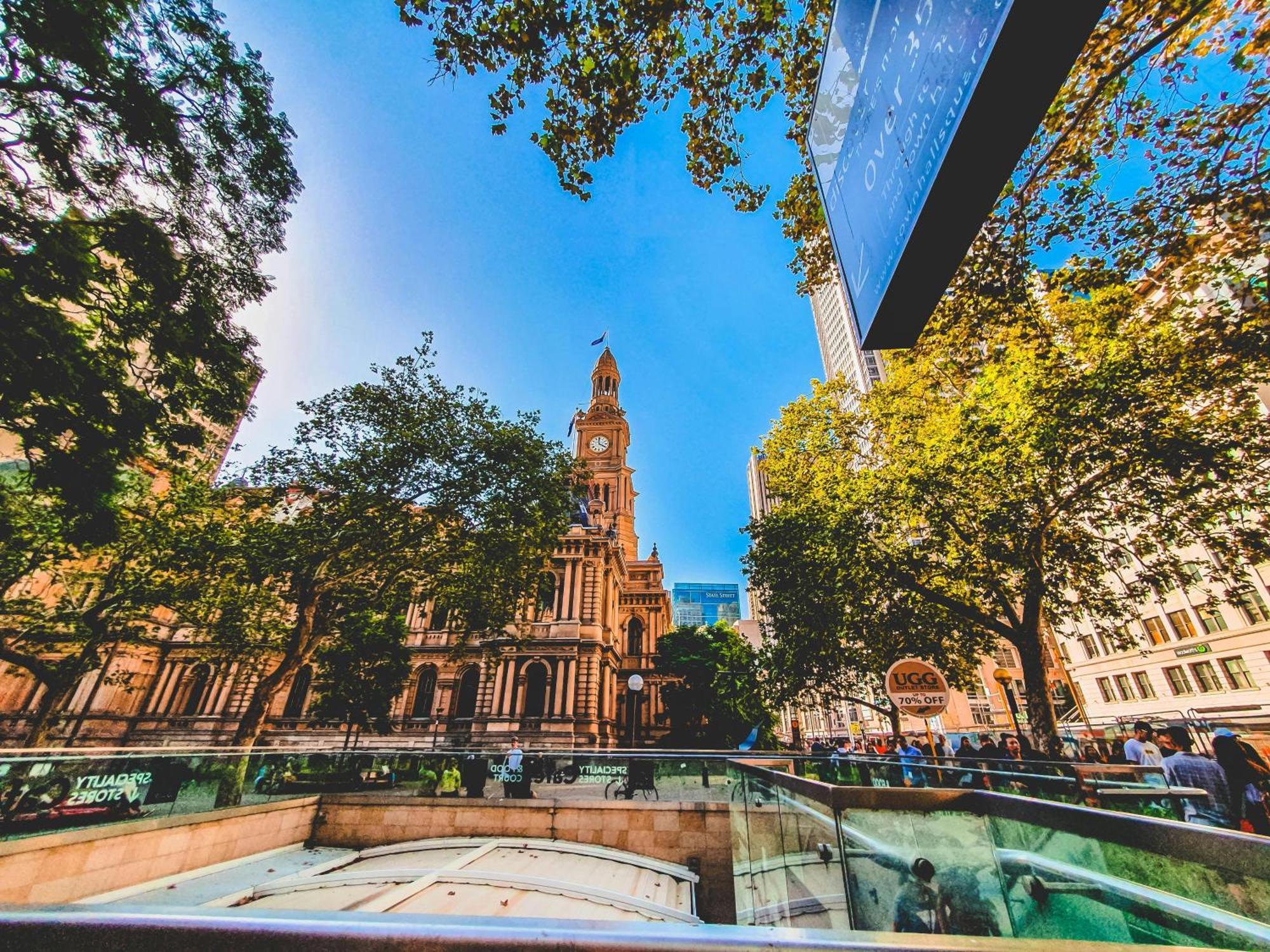 Homi * Sydney