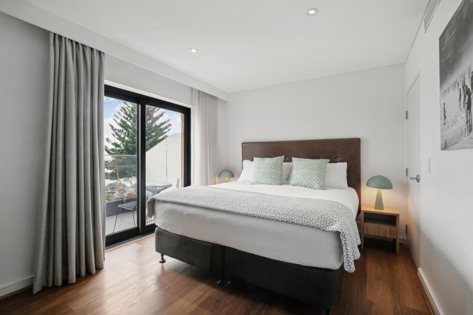 Bondi 38 Serviced Aparthotel 4*