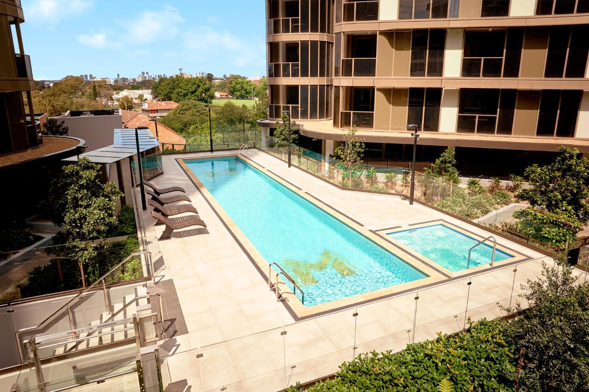 Meriton George Street, Parramatta Hotel