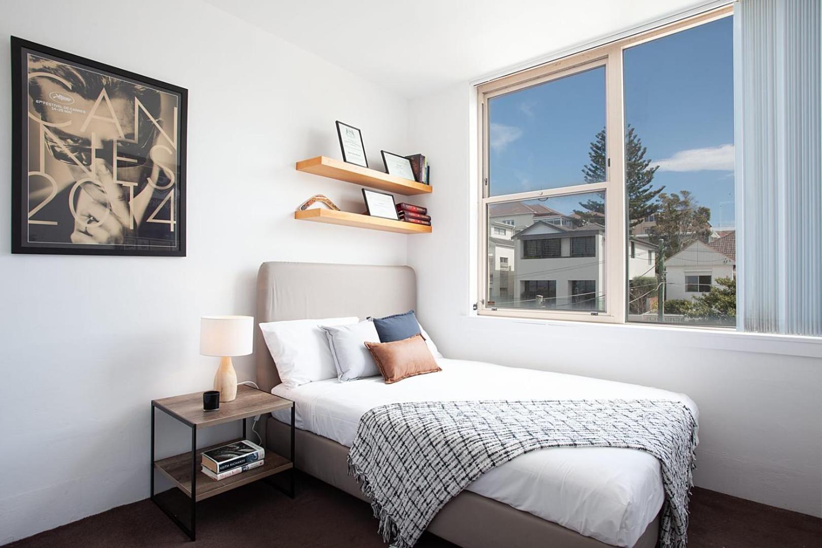Sea Views Bondi Apartment *