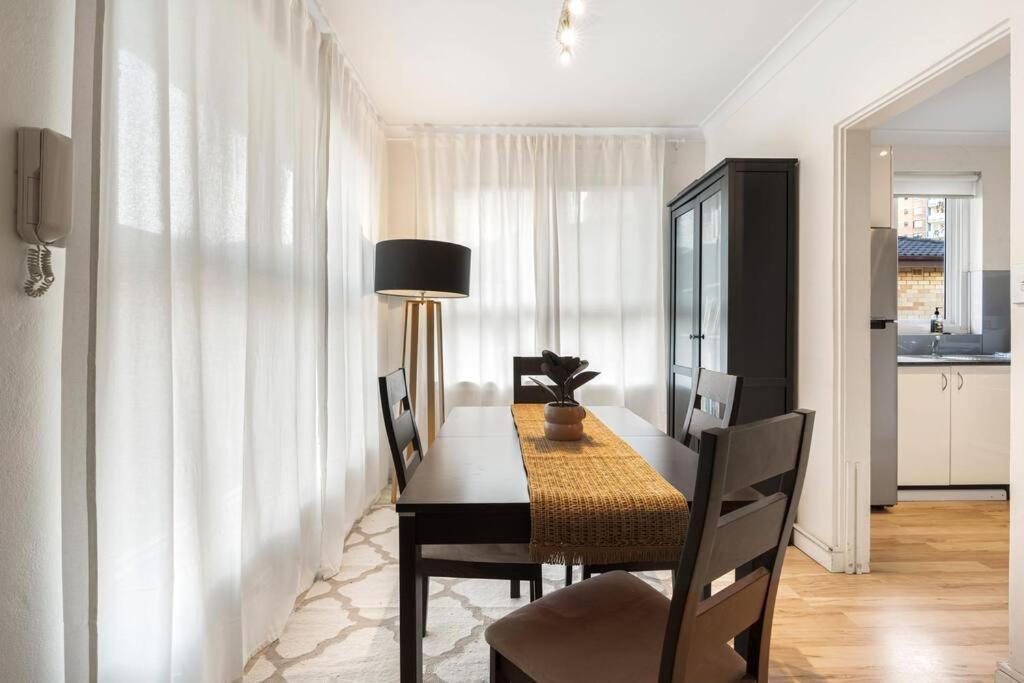 Apartment Homely-bright, Air Con, Car Spc
