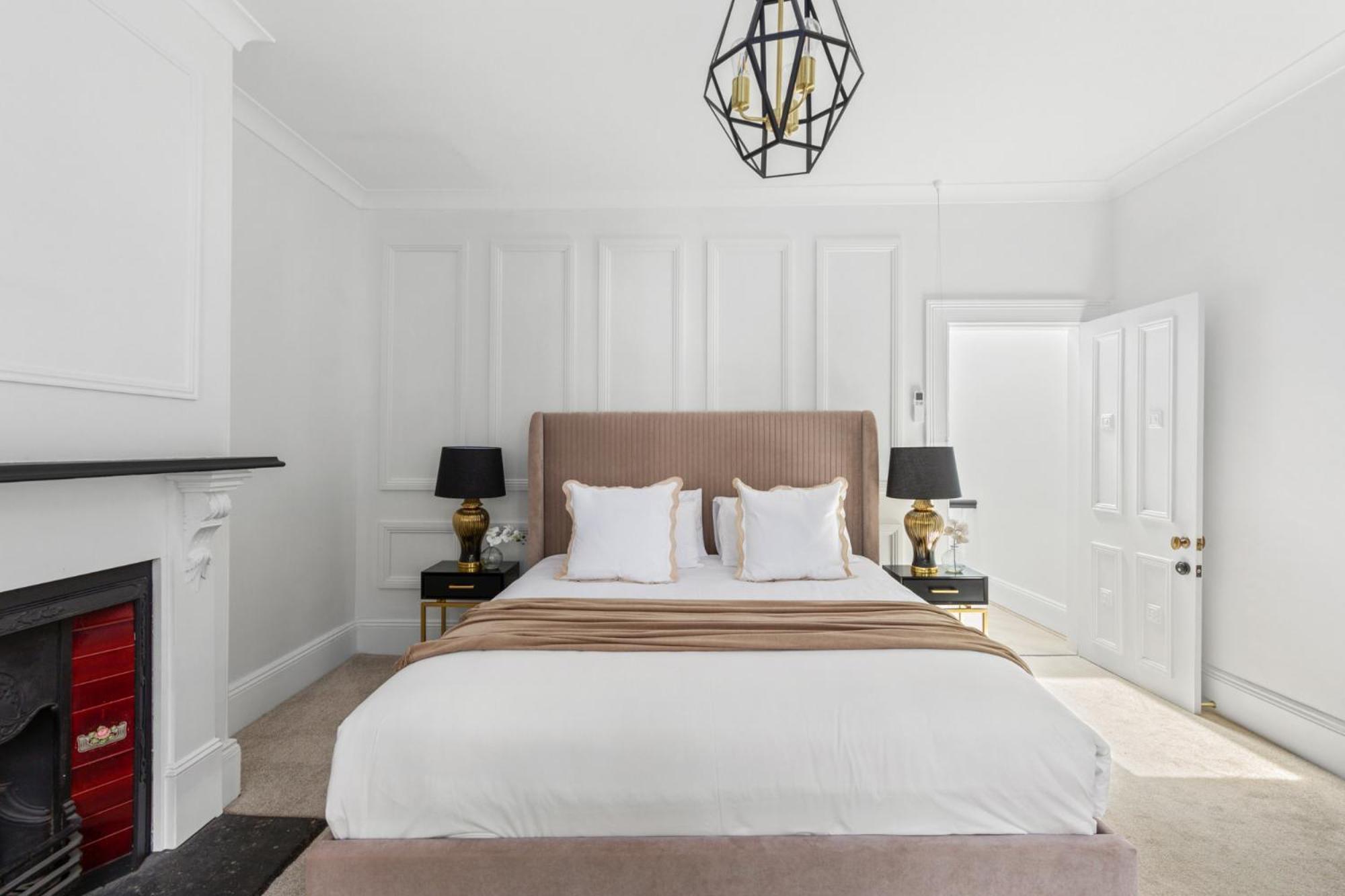Casa de férias Superb 3-bed Victorian Terrace By Darling Harbour *