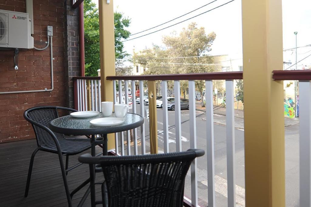 Holiday home Newtown Vibes With Pool & Parking
