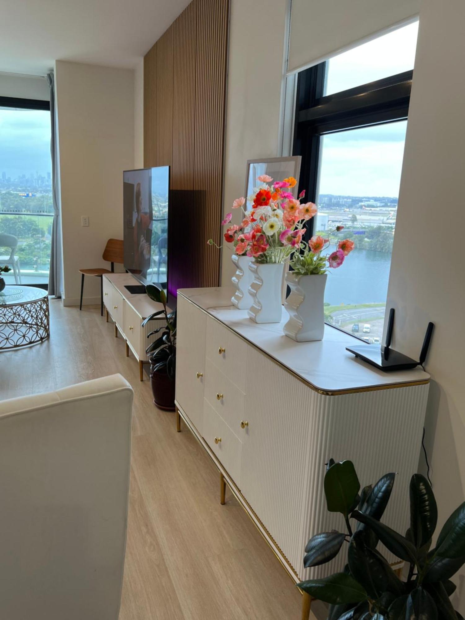 Luxury With Panoramic Views *