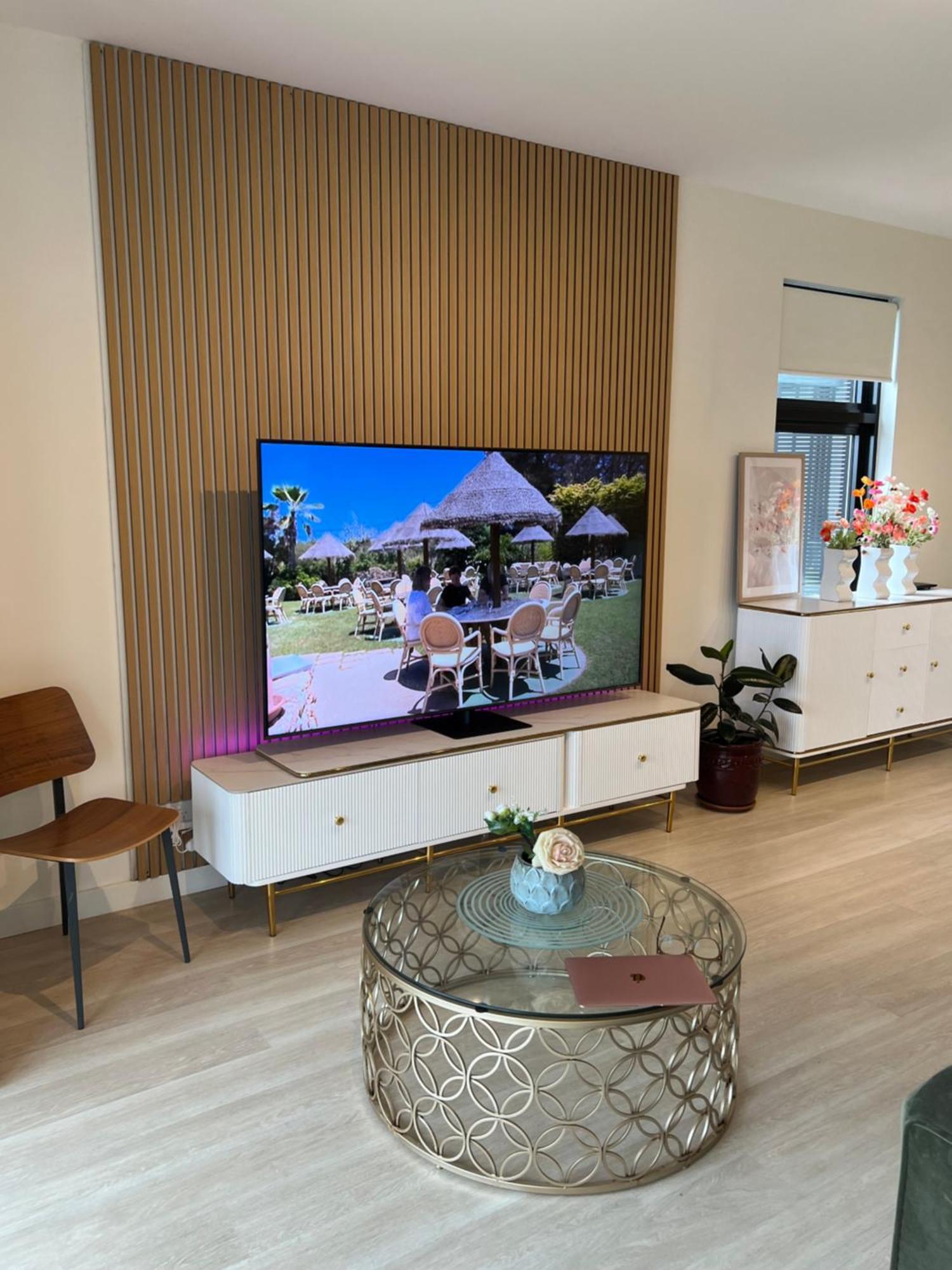 Luxury With Panoramic Views Apartment *