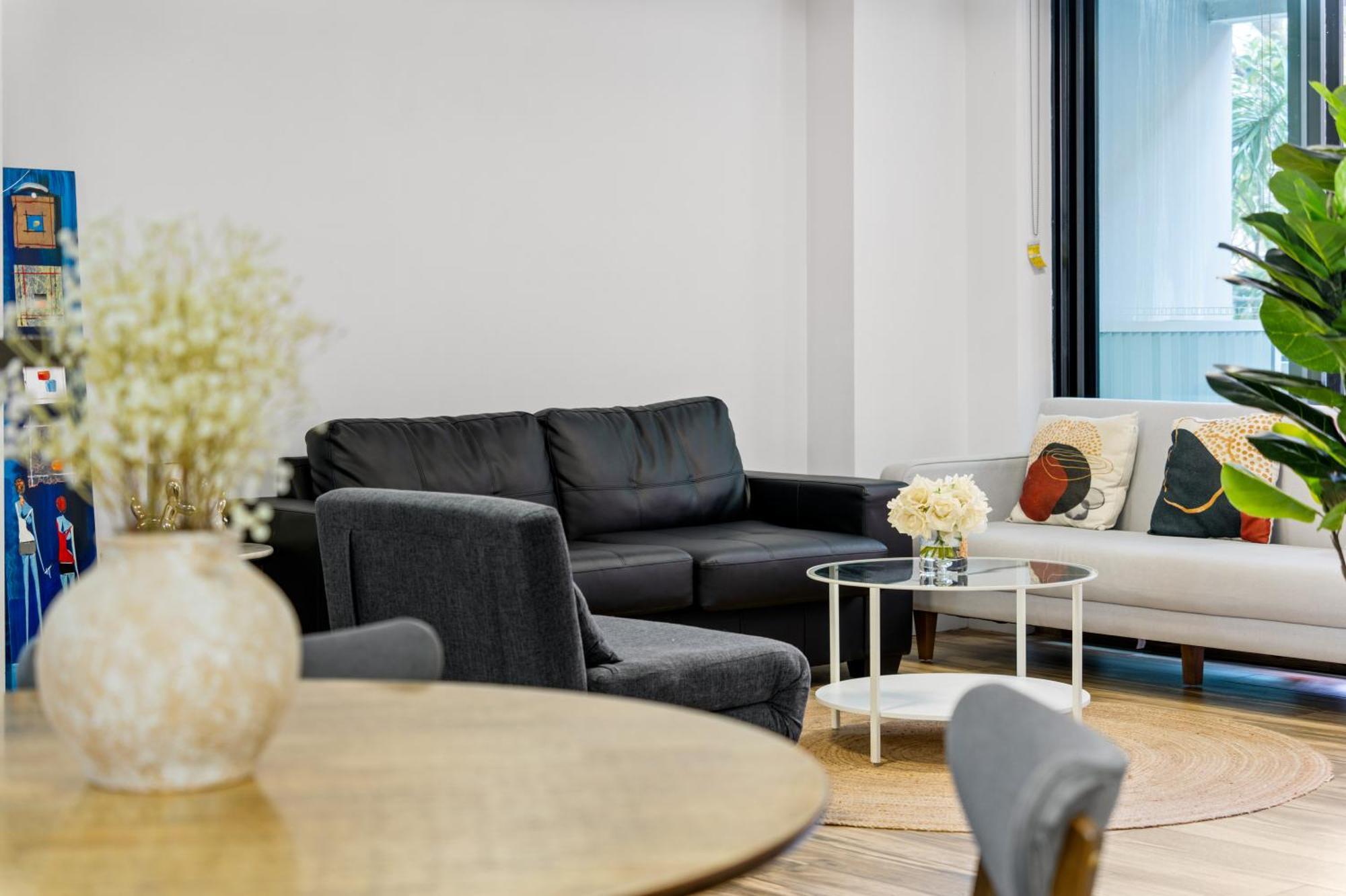 Apartment Delicated 3br With Parking & Darling Harbour-10mins Walk *