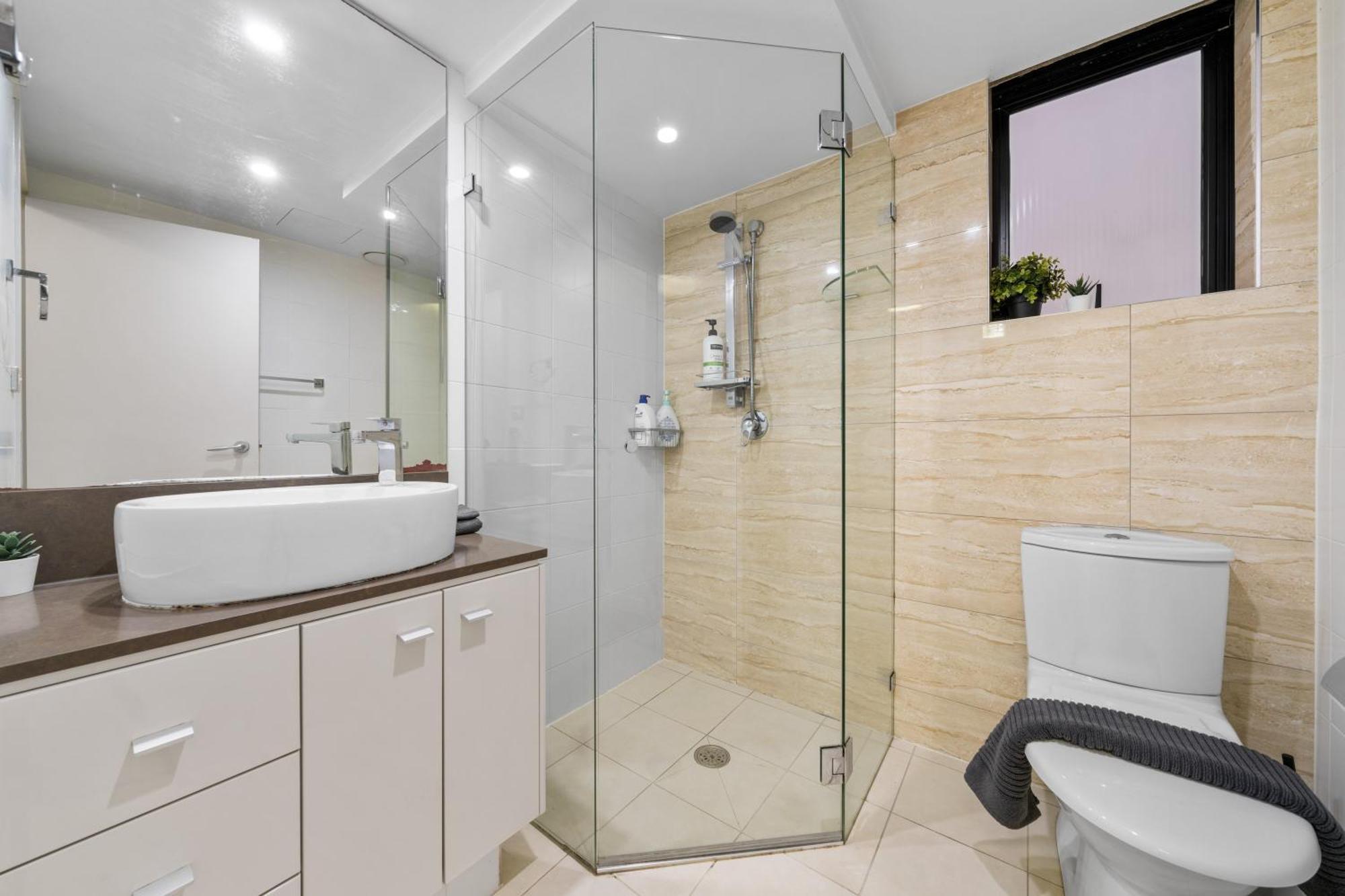 Apartment Delicated 3br With Parking & Darling Harbour-10mins Walk Sydney
