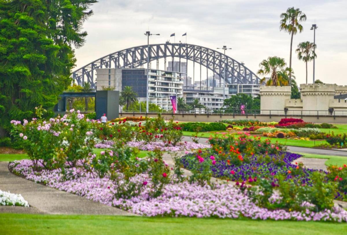 Spacious 4-bed Water Views In Castle Cove * Sydney