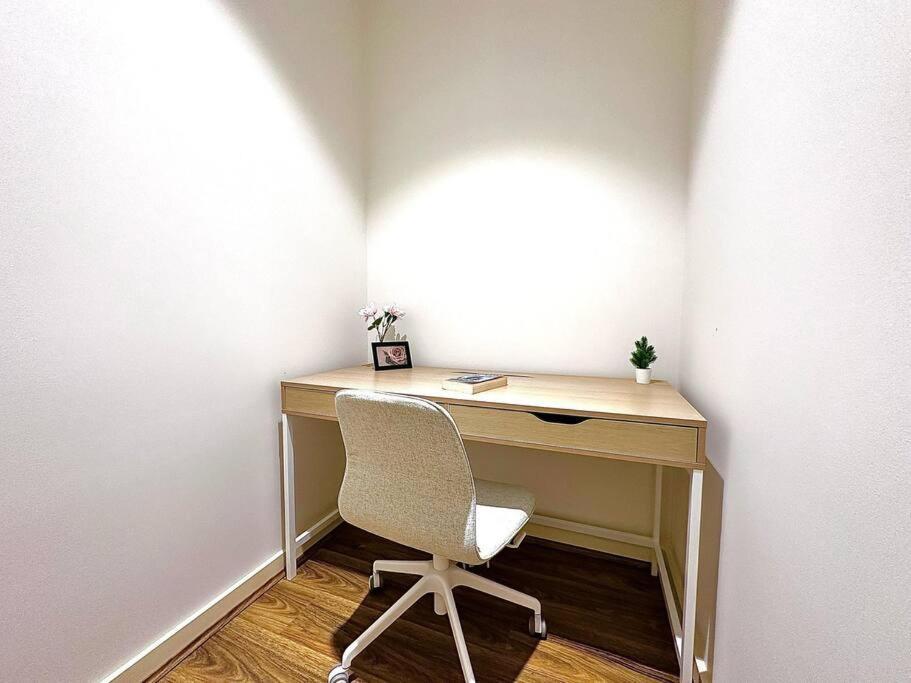 Cosy 2-bedroom Apartment, Homebush Nsw 2140 *