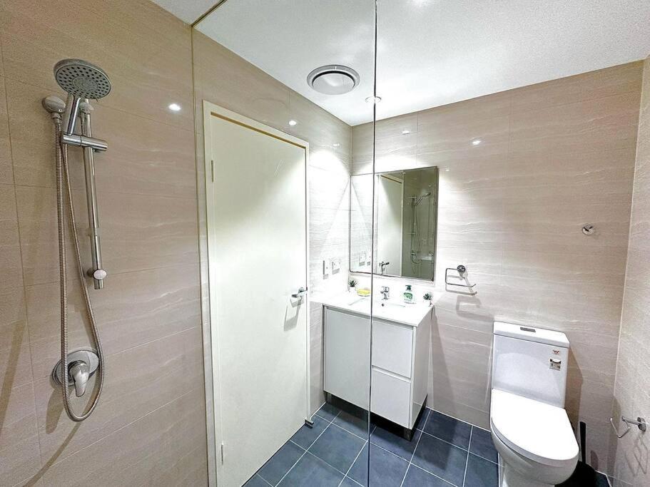 Apartment Cosy 2-bedroom Apartment, Homebush Nsw 2140 Sydney