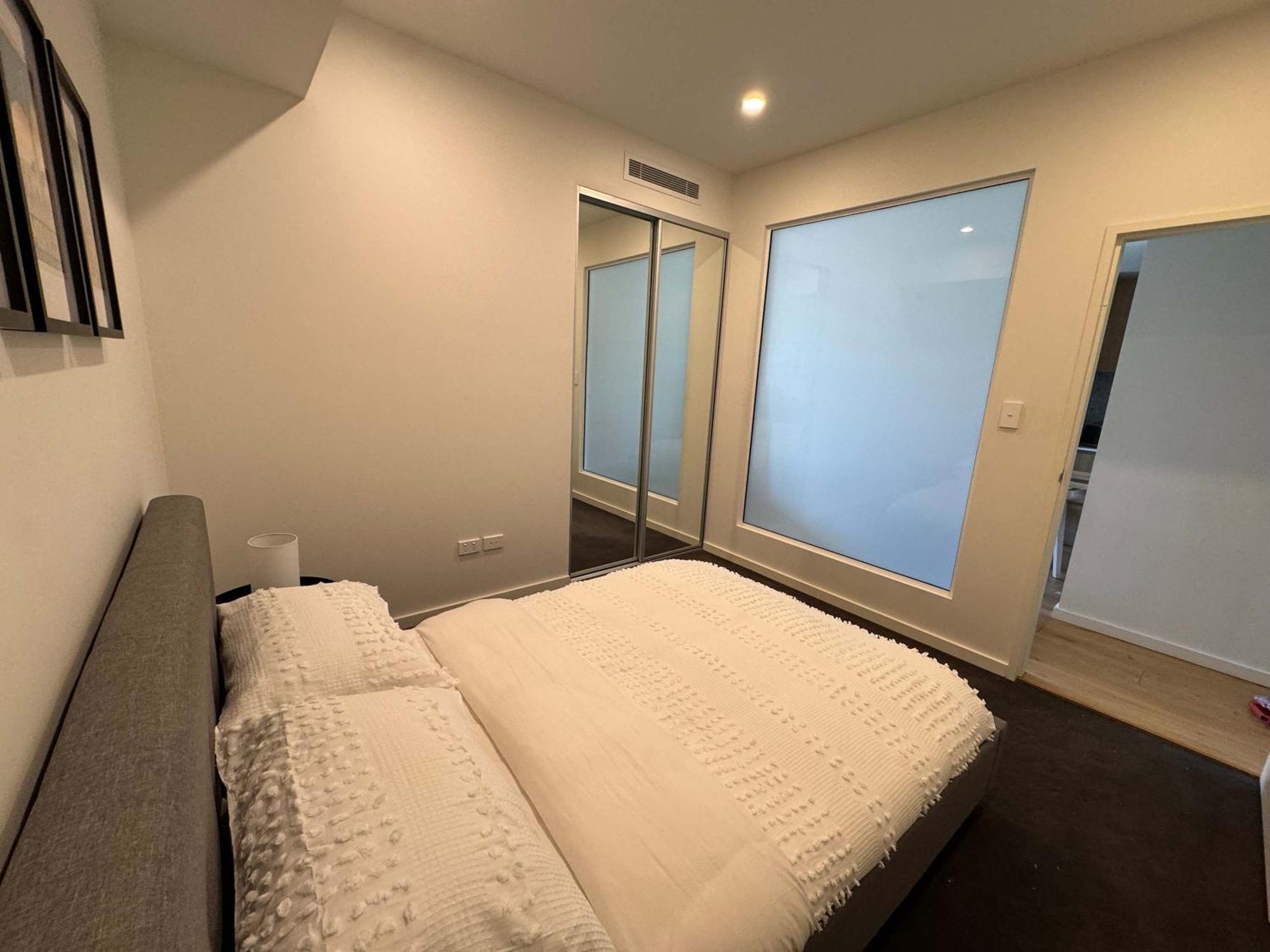 Chic Gladesville