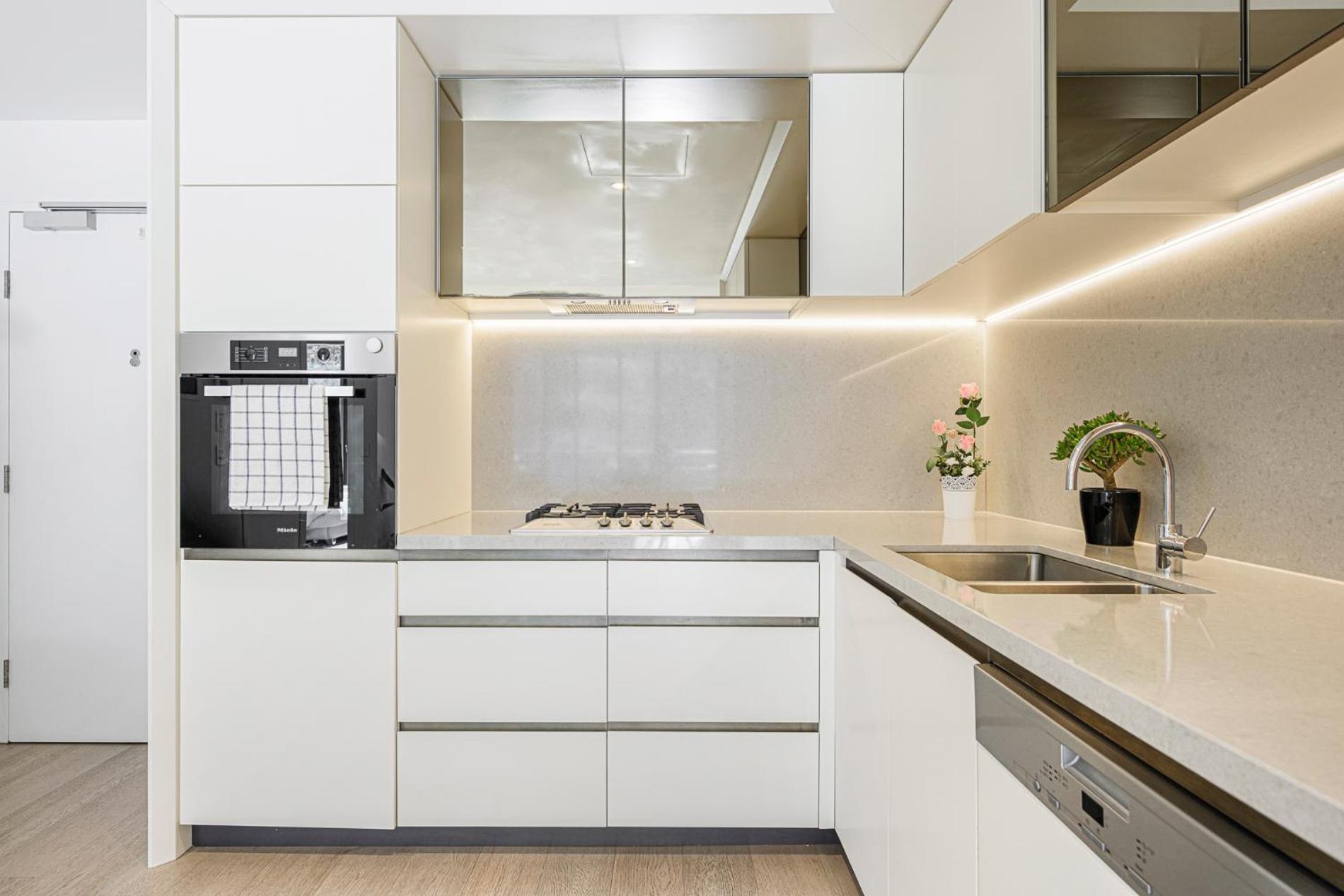 Apartment Chinatownicchaymarket Adorable 2br At Cbd Sydney