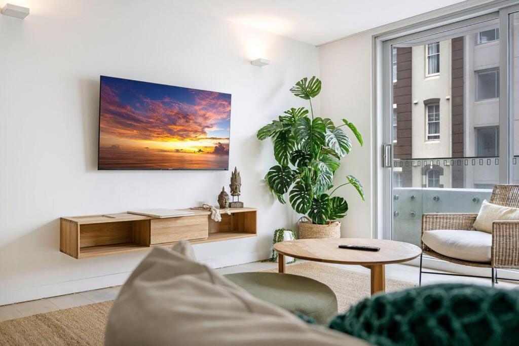 Front Urban 2 Bedrooms Apartment