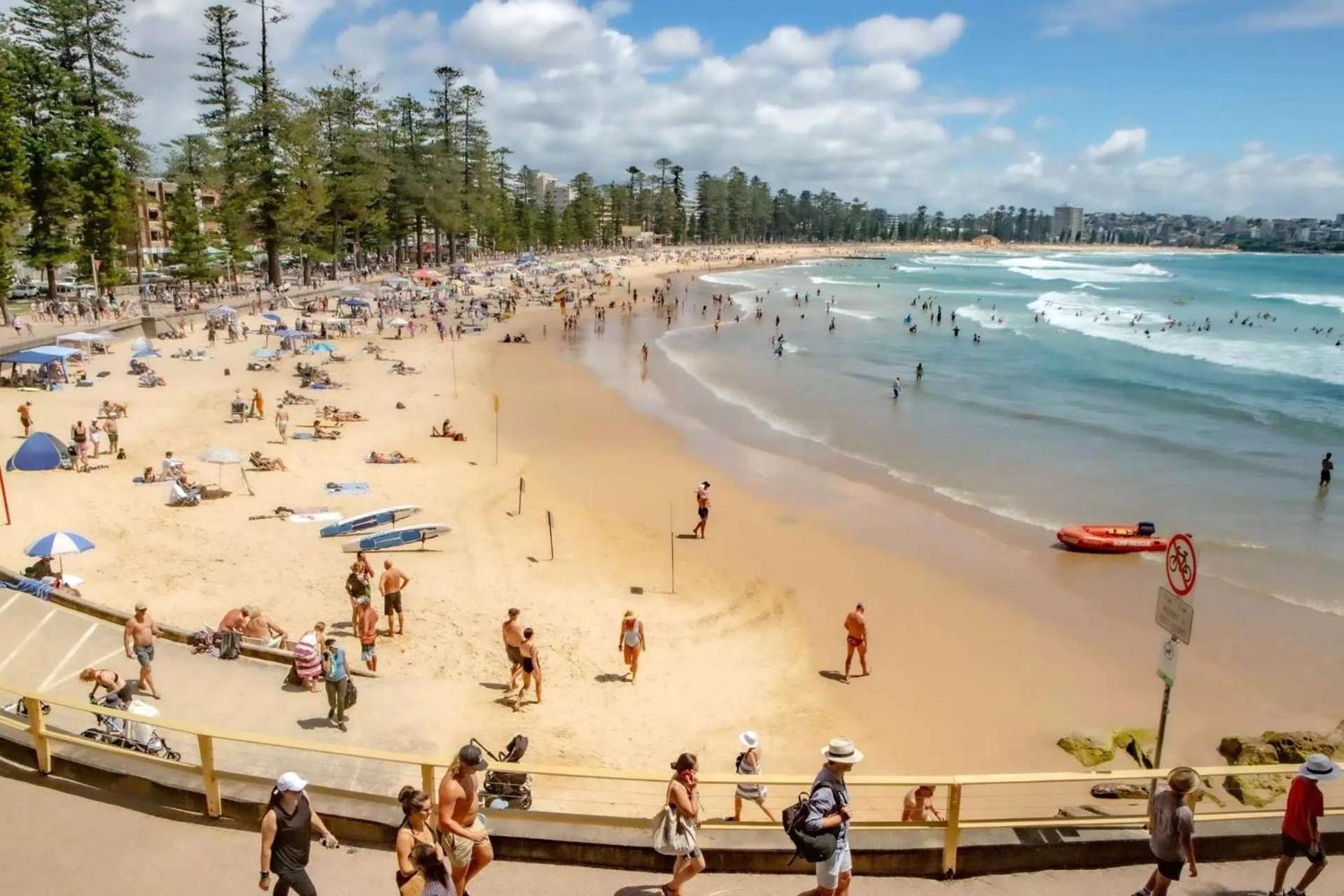 Manly Beachside 2-bed In Spacious House * Sidney