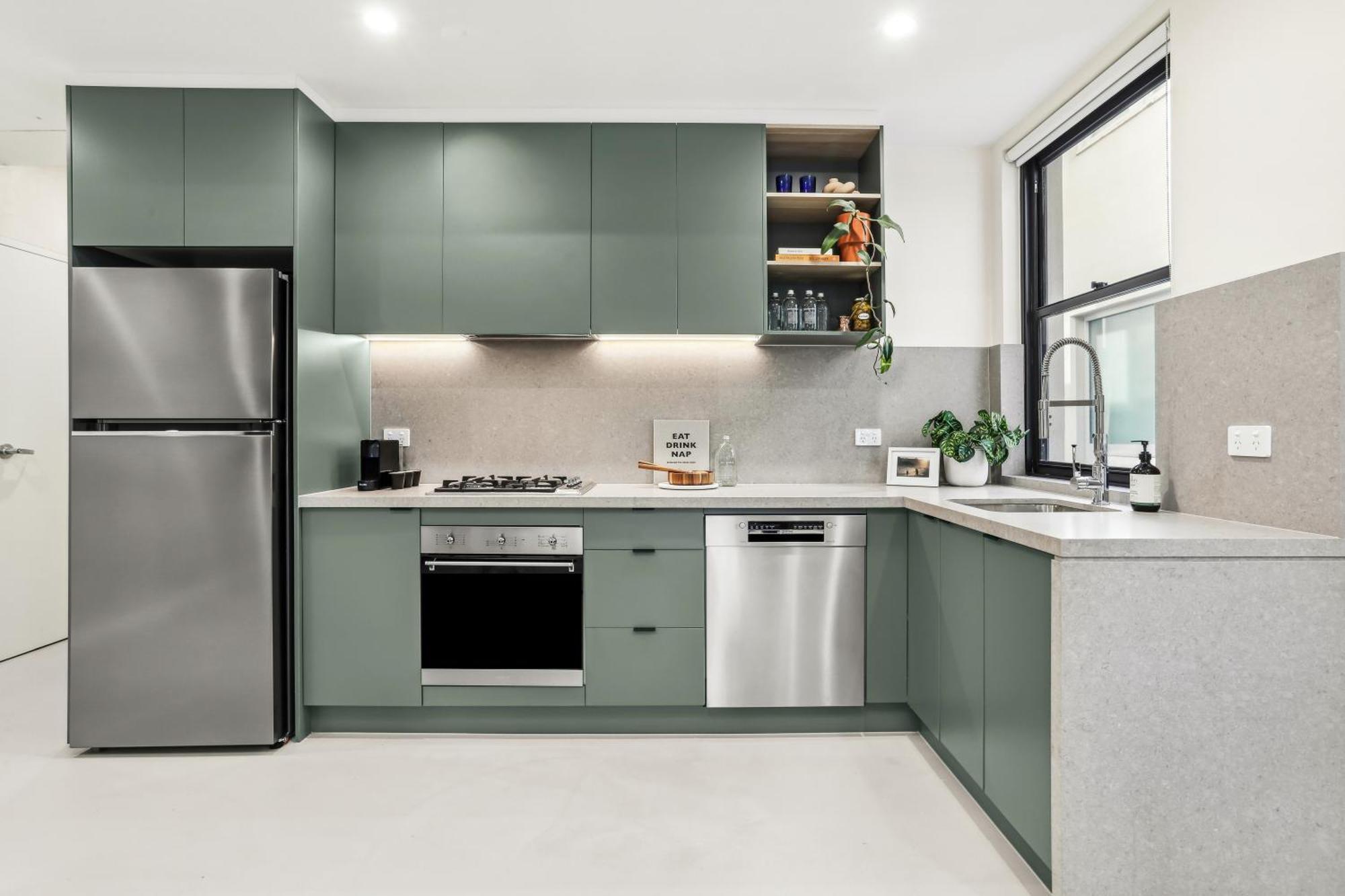 Llbrand New Beachside 2br In Prime Location * Sydney